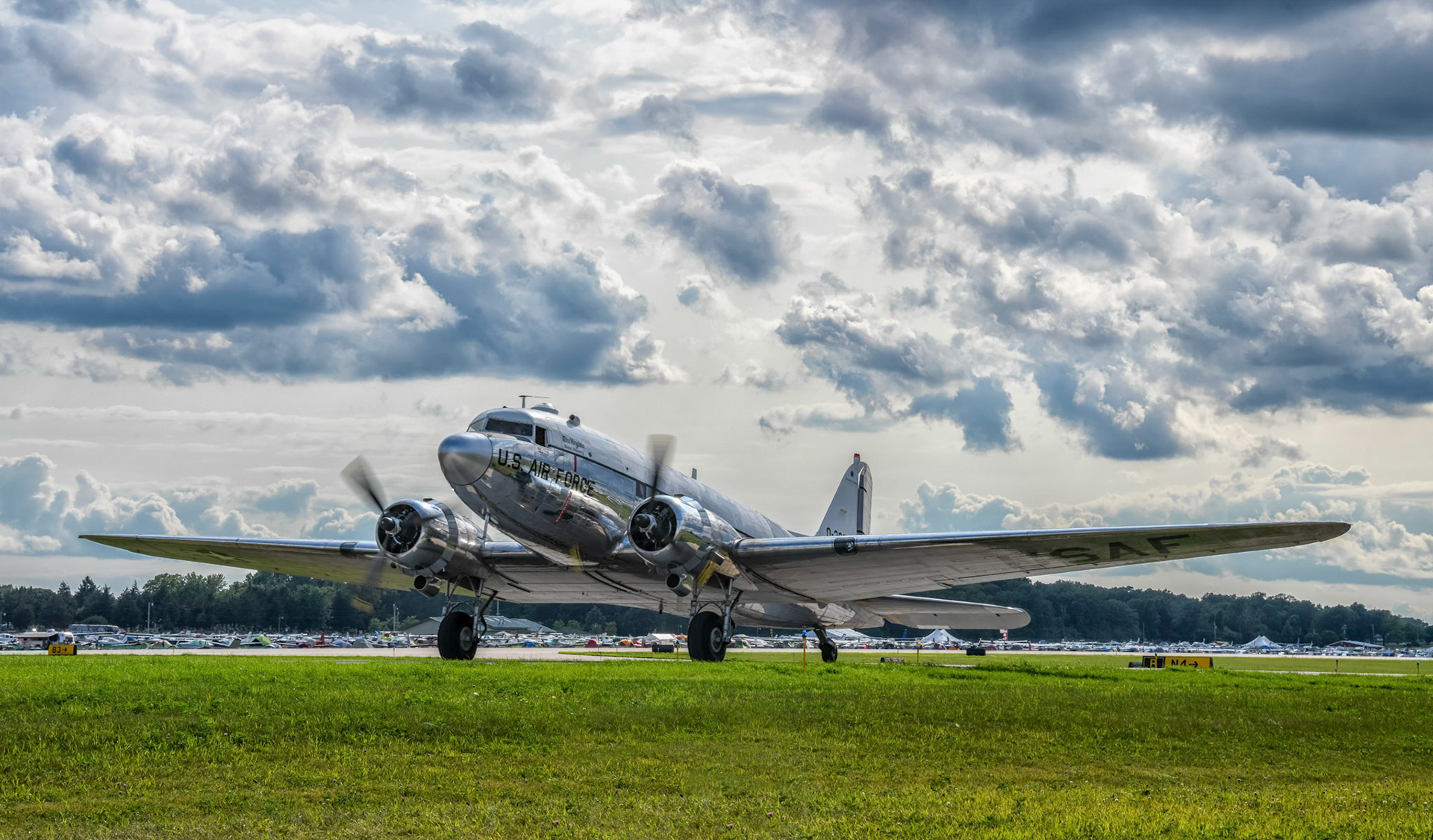 DC-3 Taxi