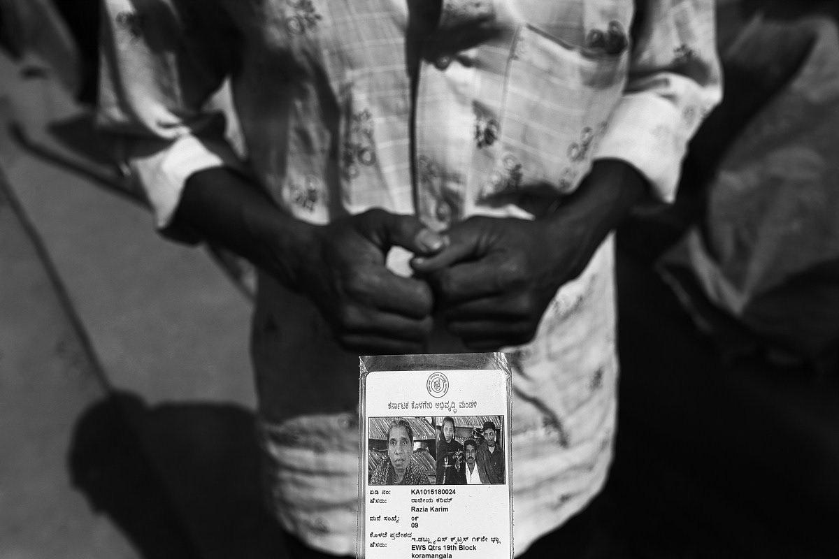 The gurutinacheeti is a document that proves false the claim that these evicted residents were ‘illegally squatting’ on the land that was their home for decades. The document was provided to them due to a 2005 BBMP resolution.