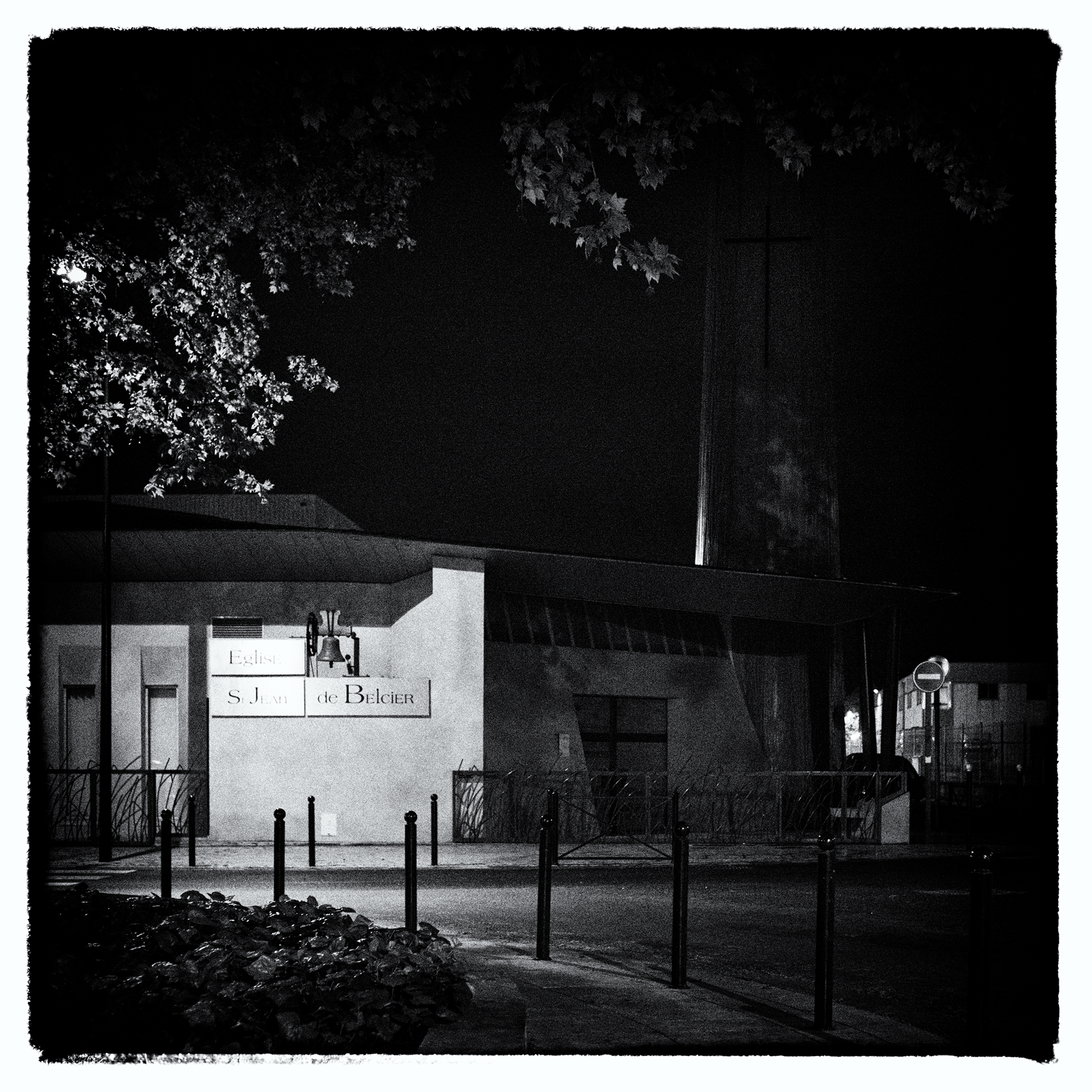 Sur l'écran noir de mes nuits Blanches Bordeaux Laoma.Photography 老马