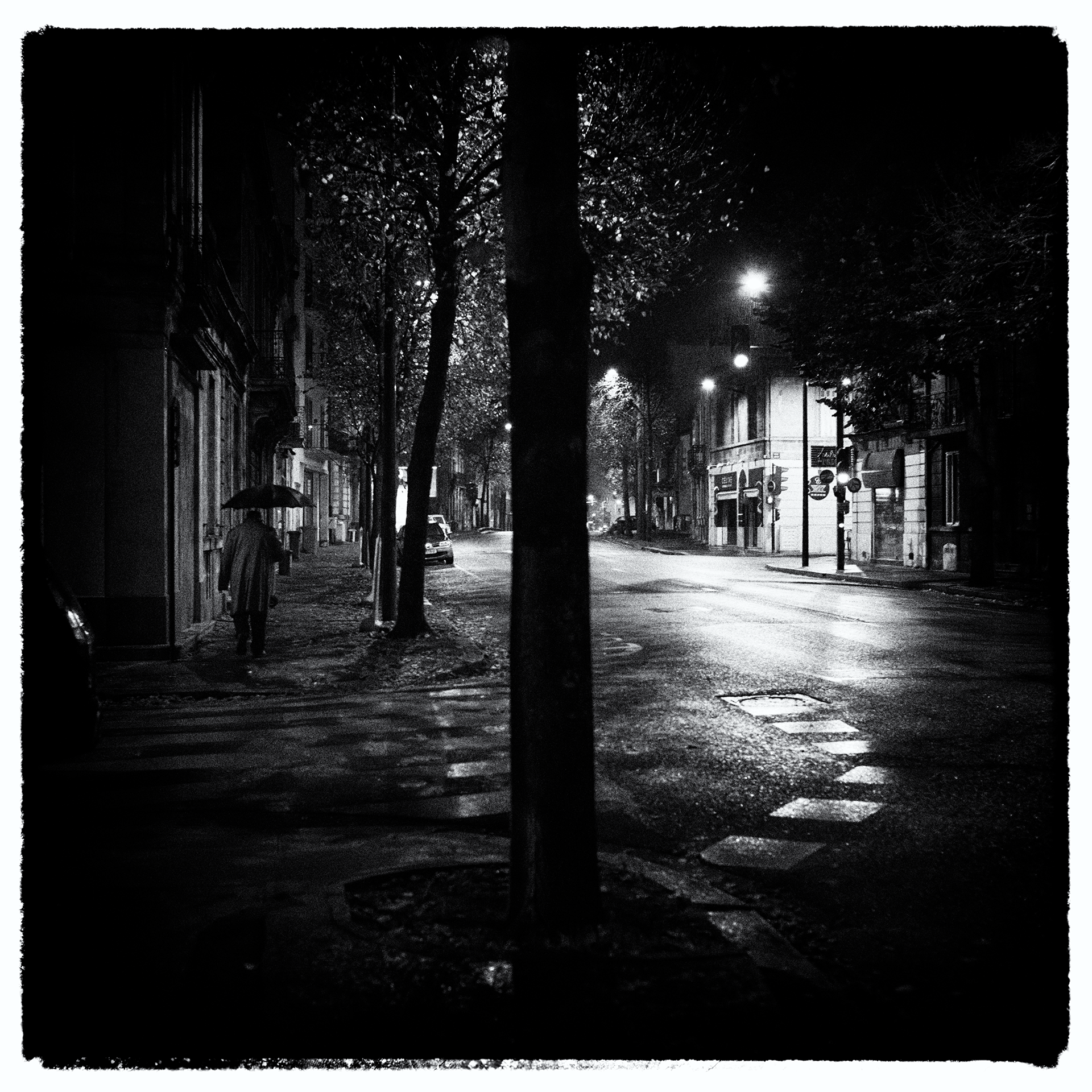 Sur l'écran noir de mes nuits Blanches Bordeaux Laoma.Photography 老马