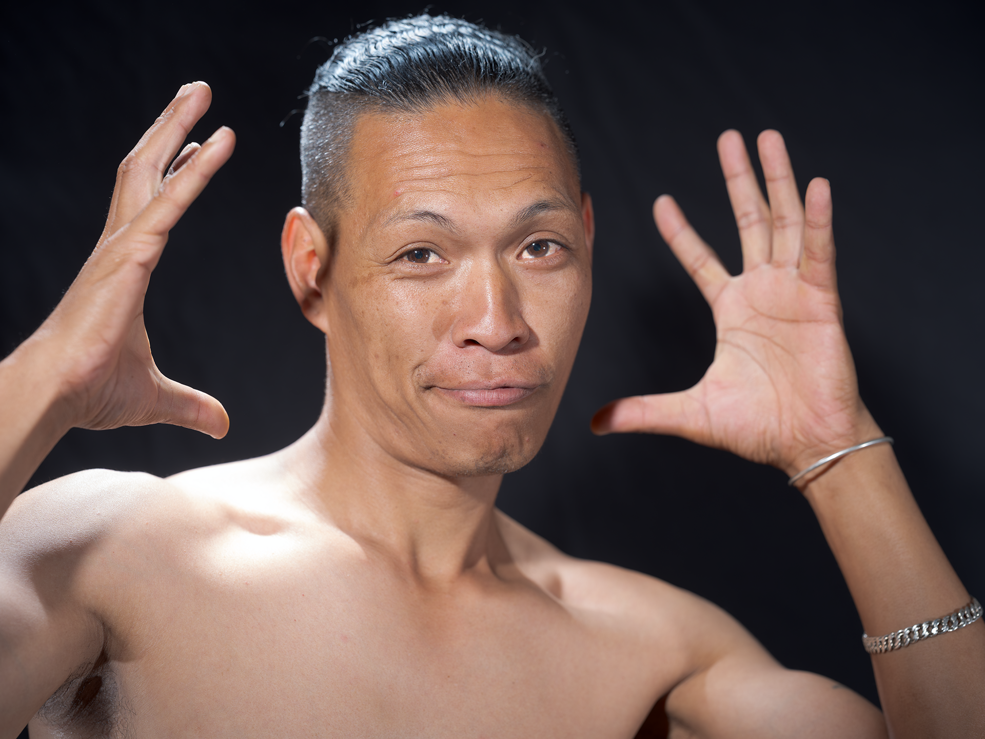 Portrait Studio Dera Laoma.Photography 老马