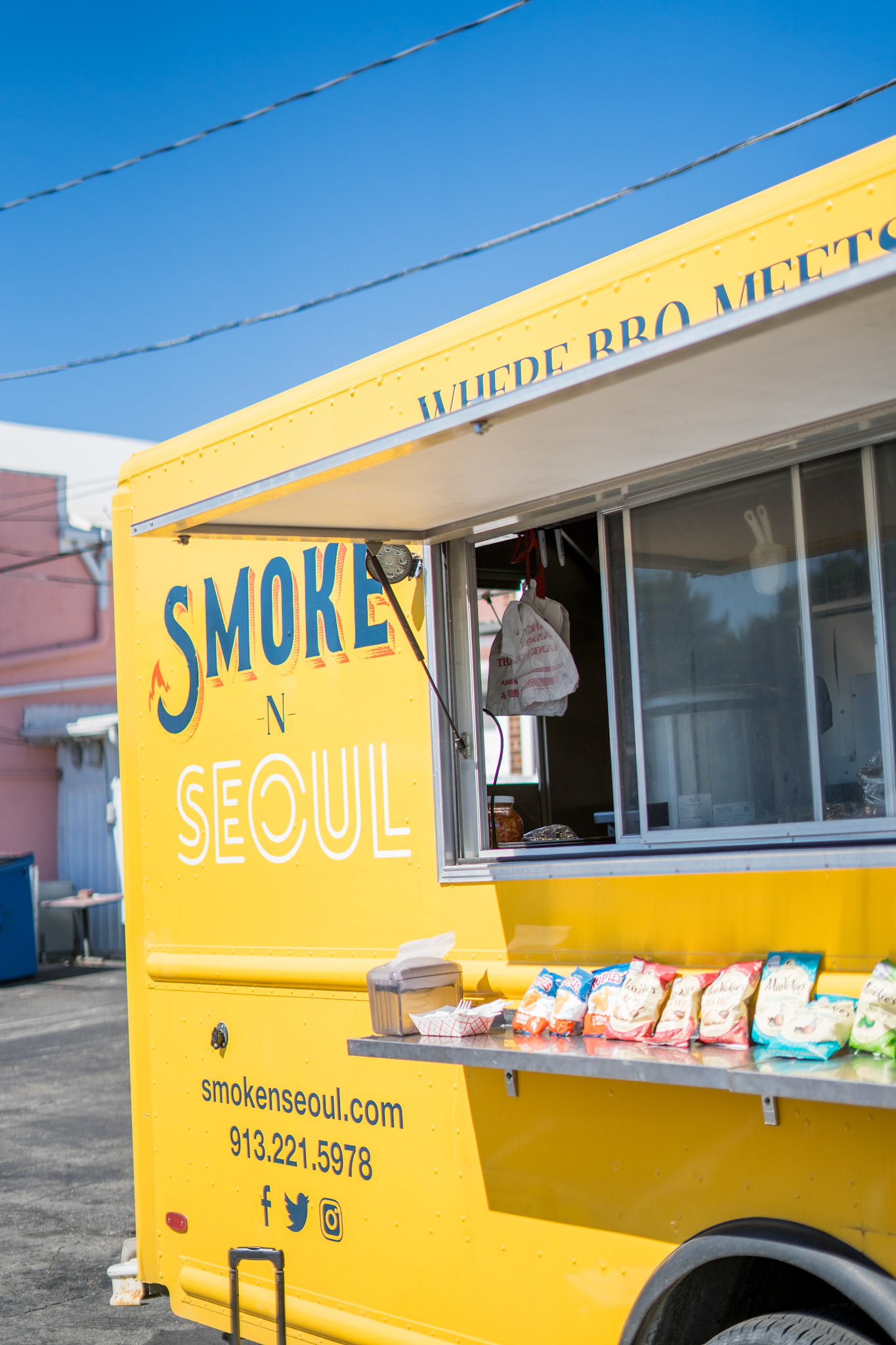 Smoke N' Seoul - Food Truck (Shawnee, KS)