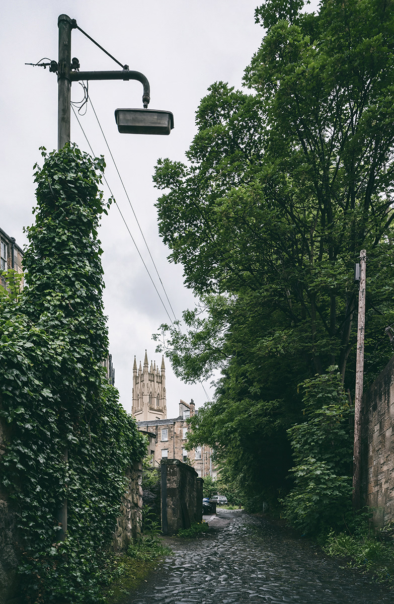 LYNEDOCH CRESCENT LANE