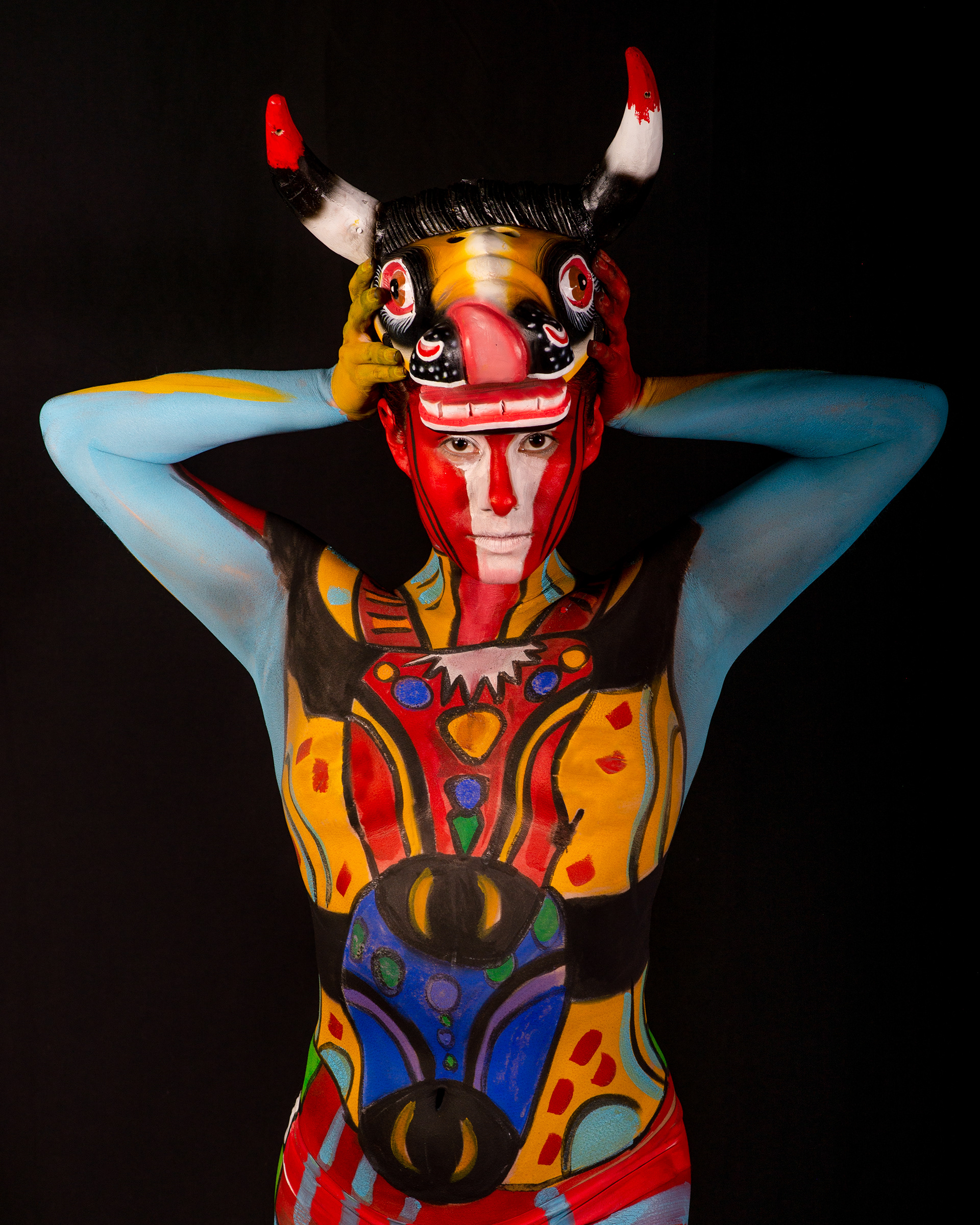 Artista: Mario René Quiyuch - Modelo: Leila Muralles