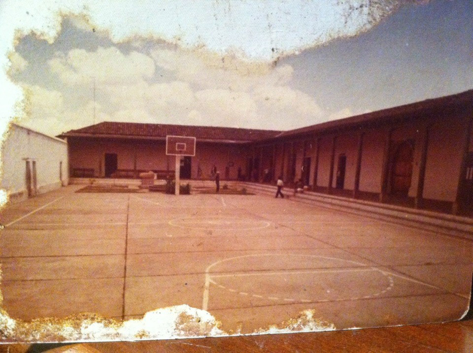 Interior de la Municipalidad. Diciembre de 1975