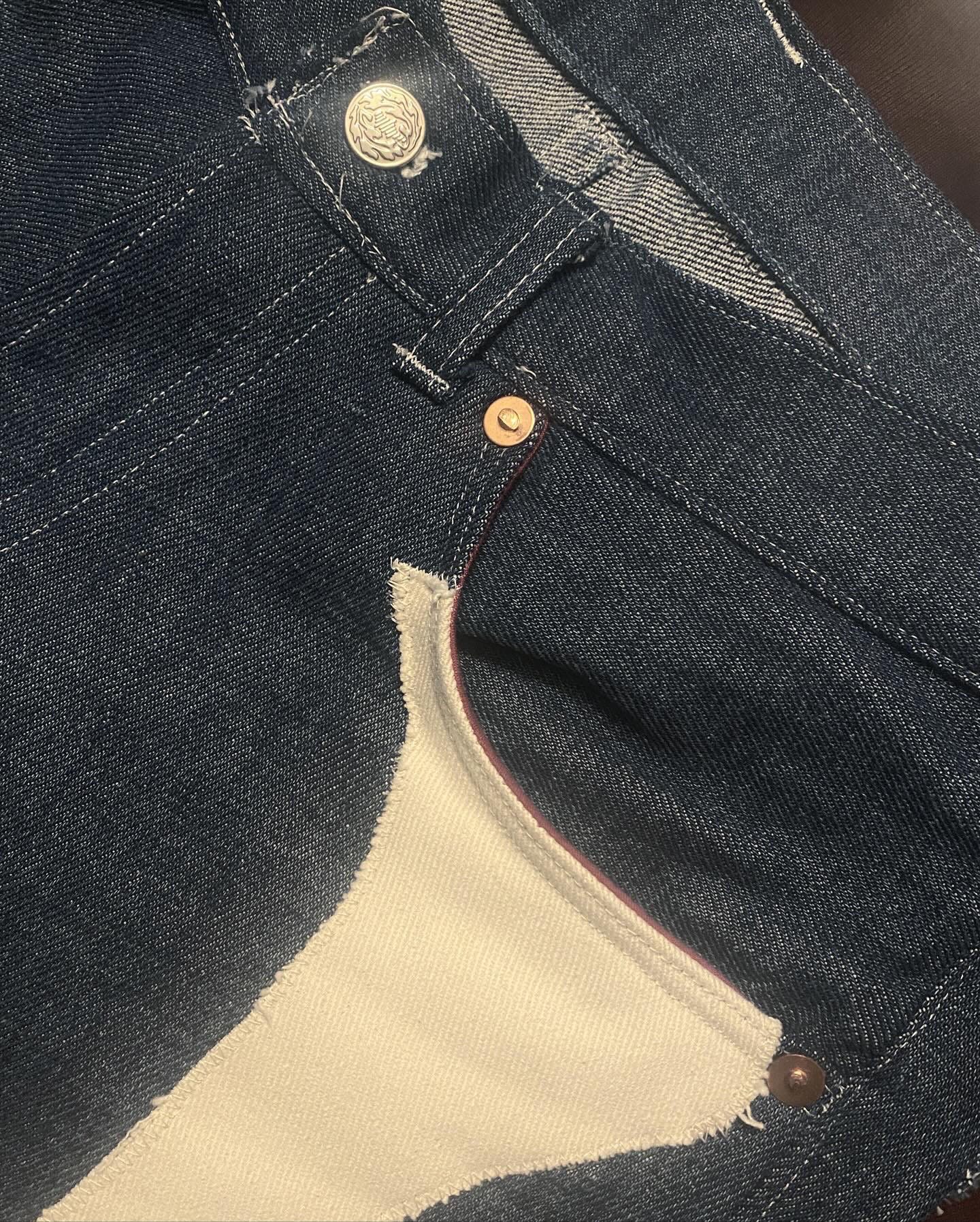 Pocket and Femur Appliqué