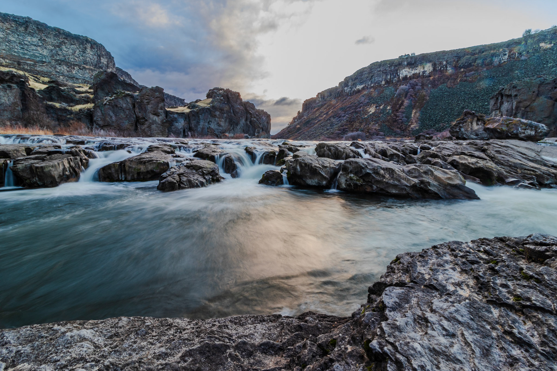 Winter morning at Pillar Falls