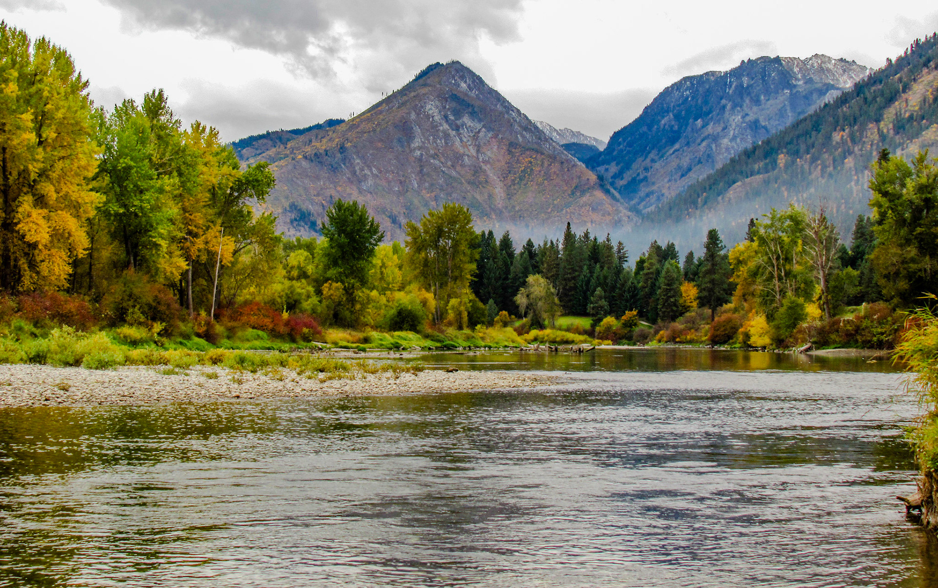 Wenatchee River, Enchanted Park, Leavenworth WA