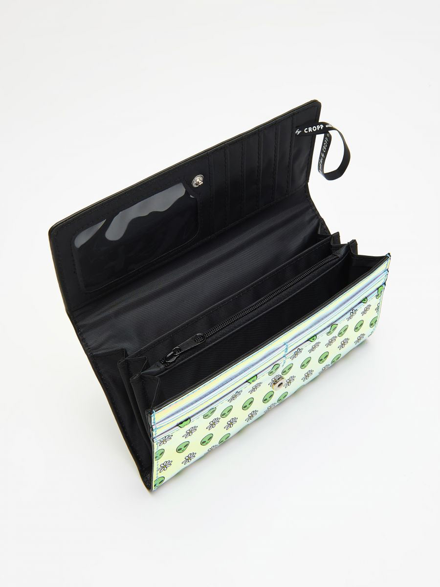 Projekt graficzny: Antonina Car, własność zdjęć CROPP