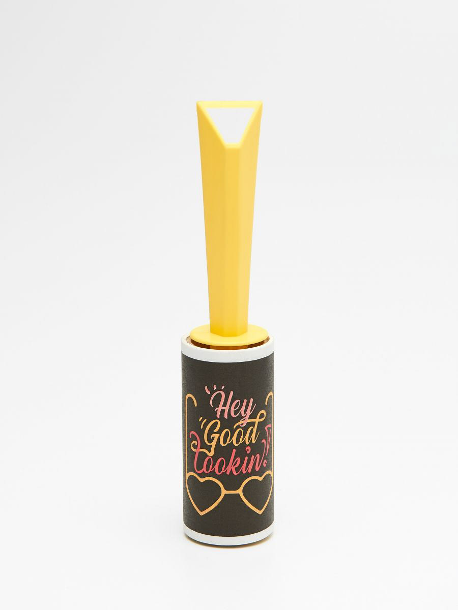 Projekt graficzny: Antonina Car, własność zdjęć CROPP