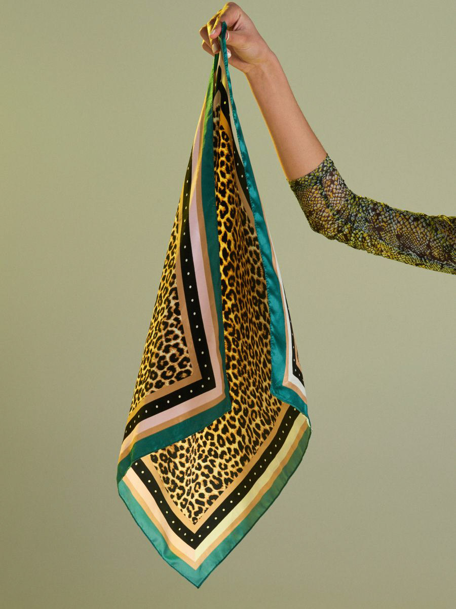 Projekt graficzny: Antonina Car, własność zdjęć CROPP