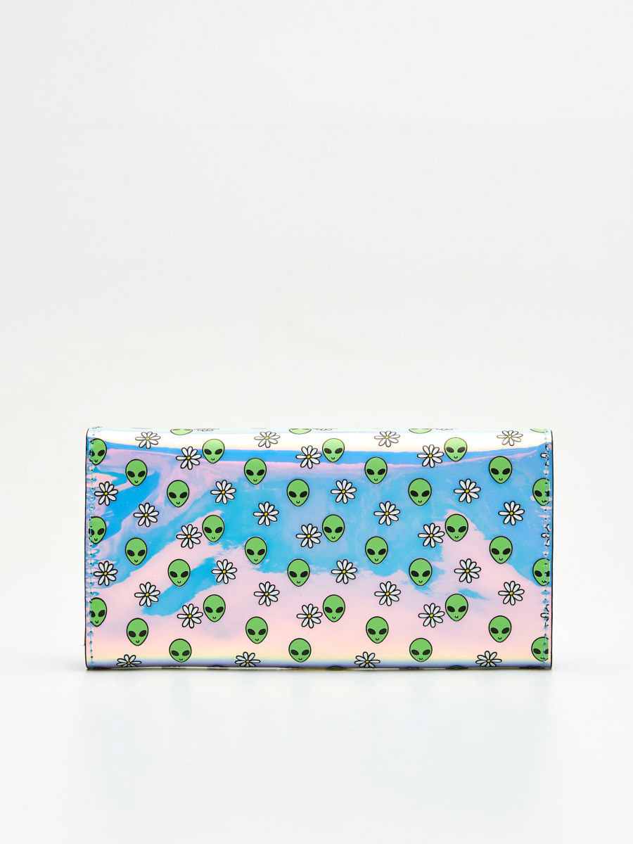 Projekt graficzny: Antonina Car, własność zdjęć CROPP