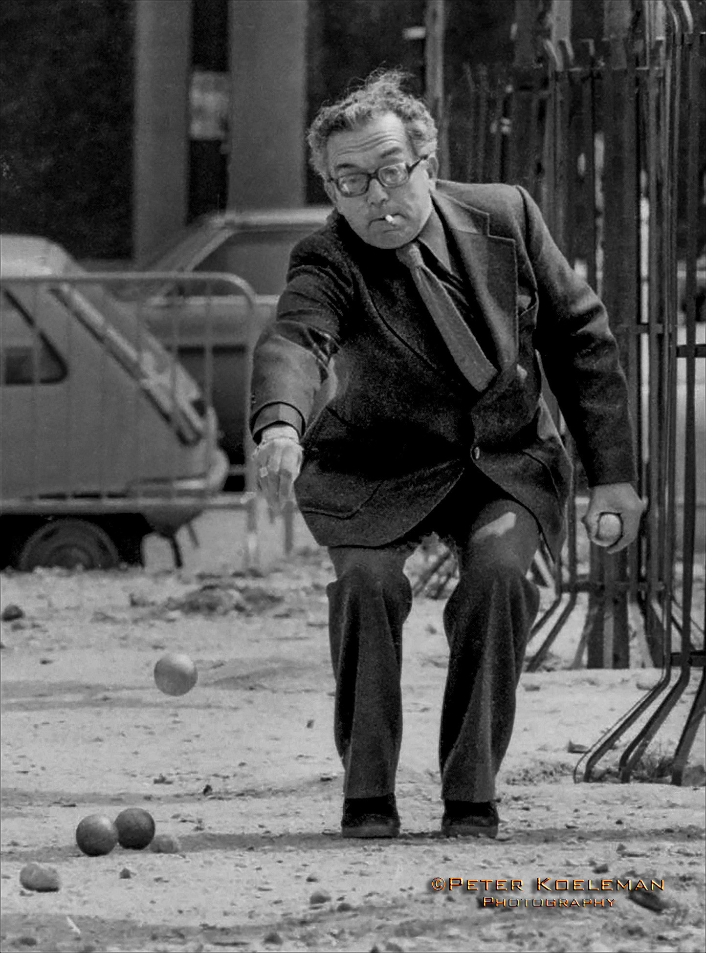 Playing Jeu de Boules - Paris