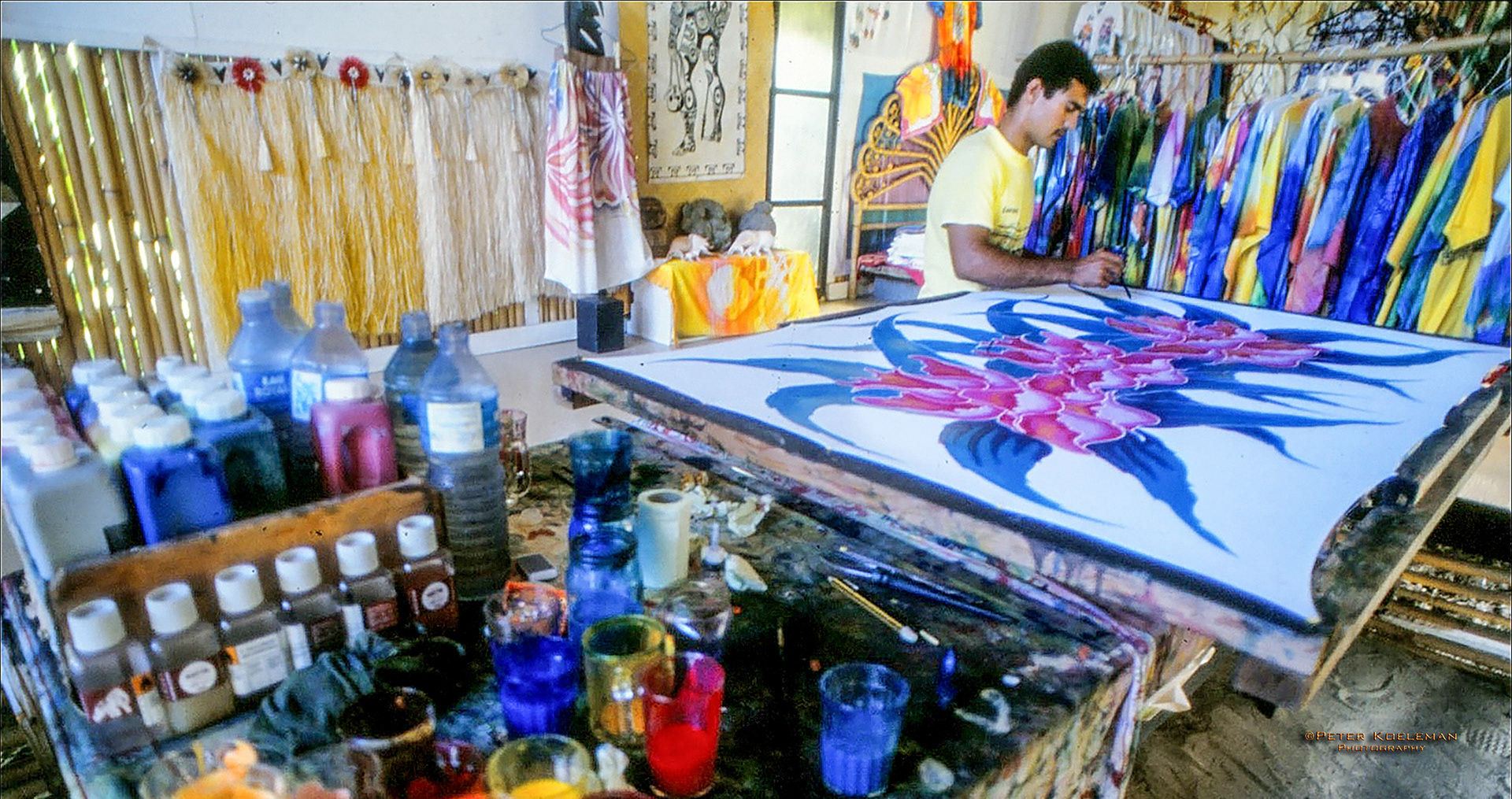 Hand painting a pāreu (a wraparound skirt) - Bora Bora