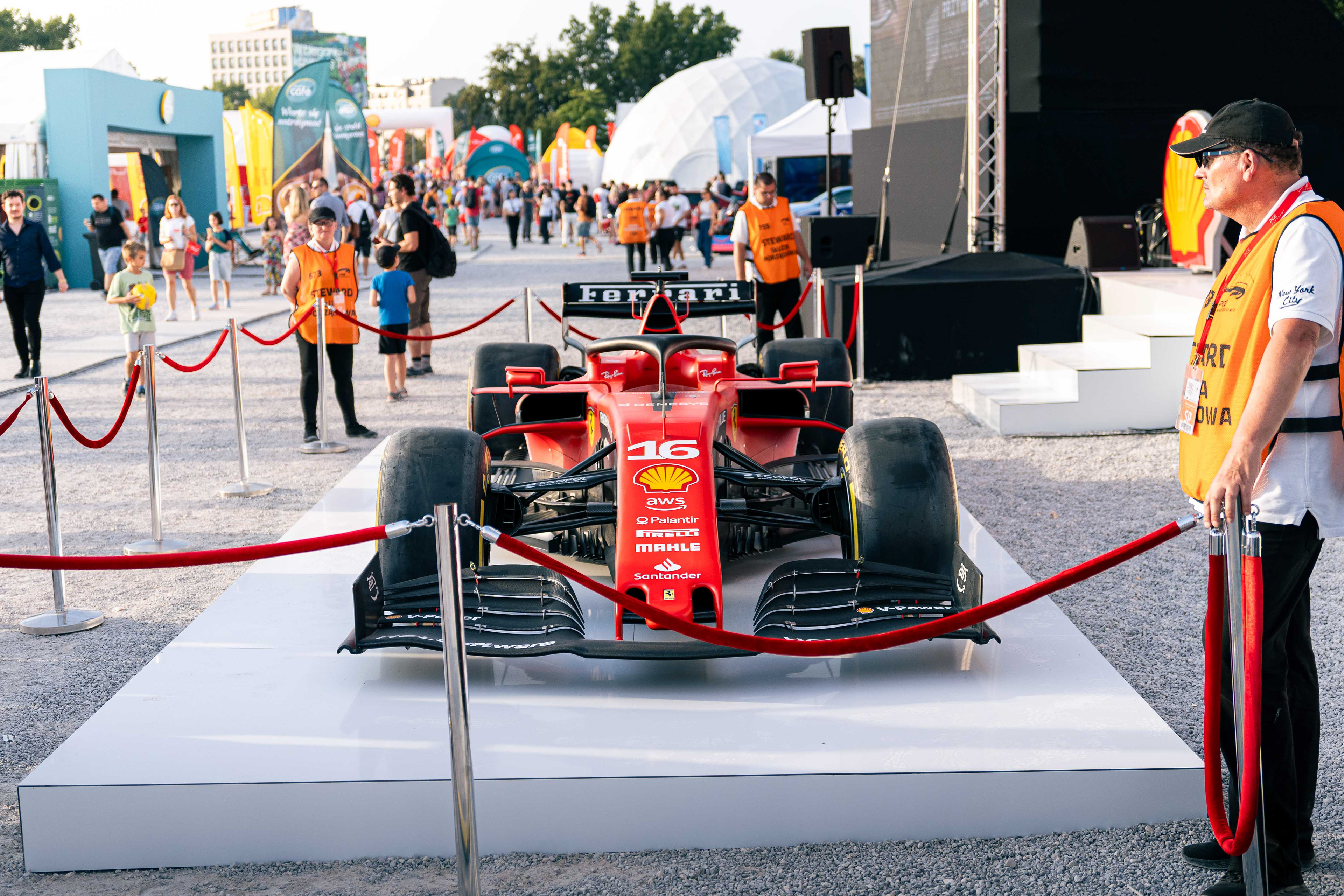 Ferrari SF1000