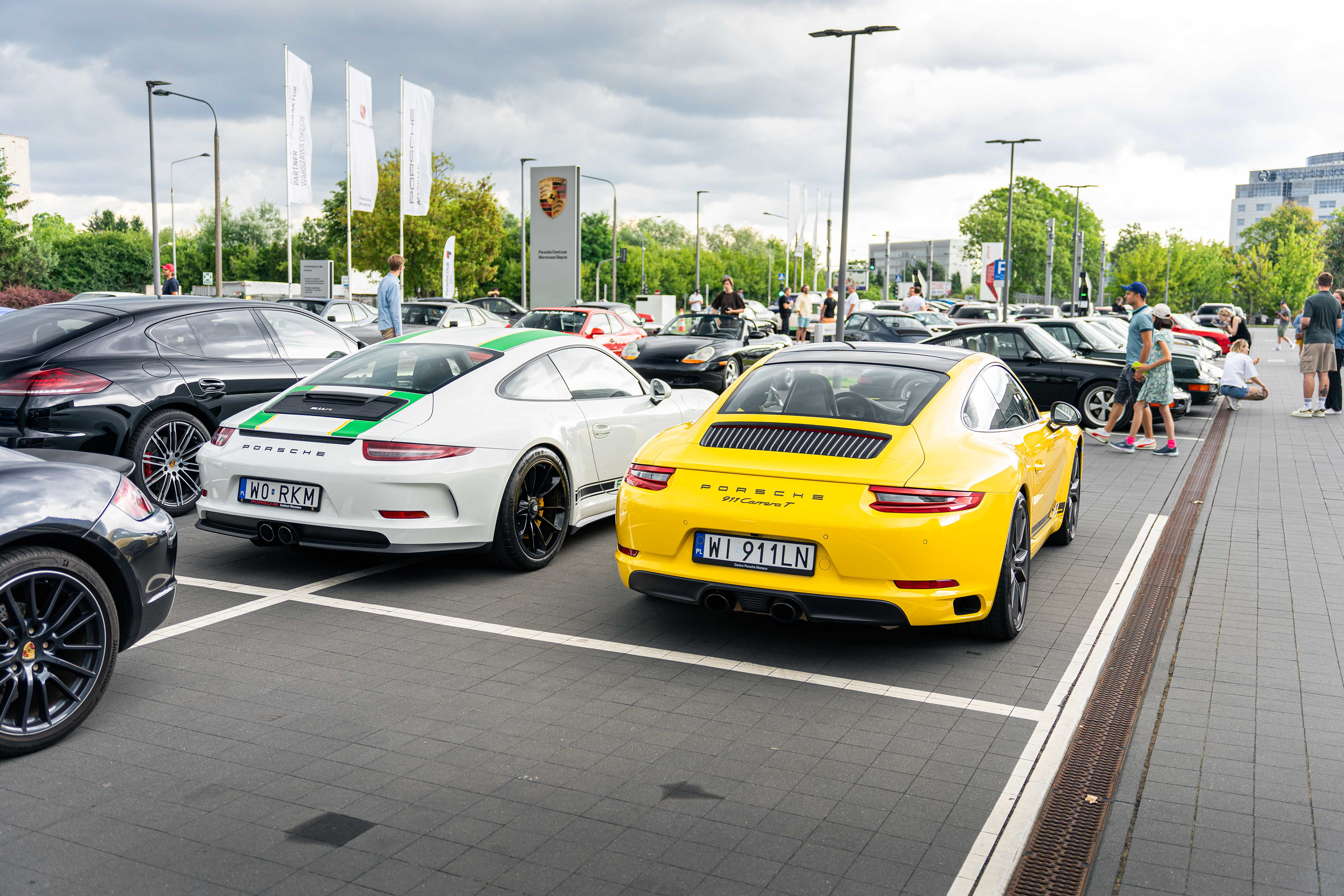 Porsche 911 Carrera