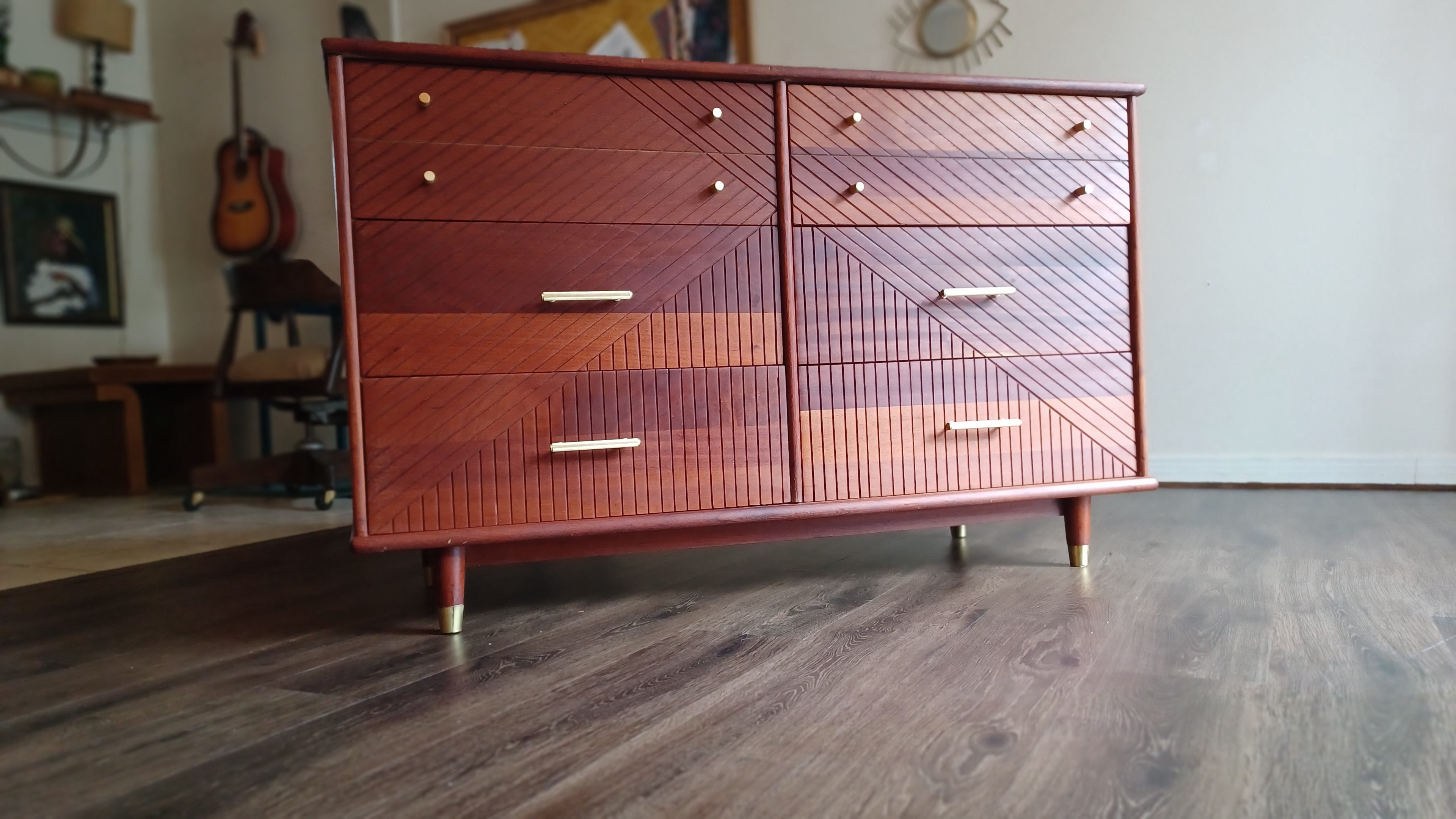 Solid Mahogany 6 Drawer Vintage Dresser