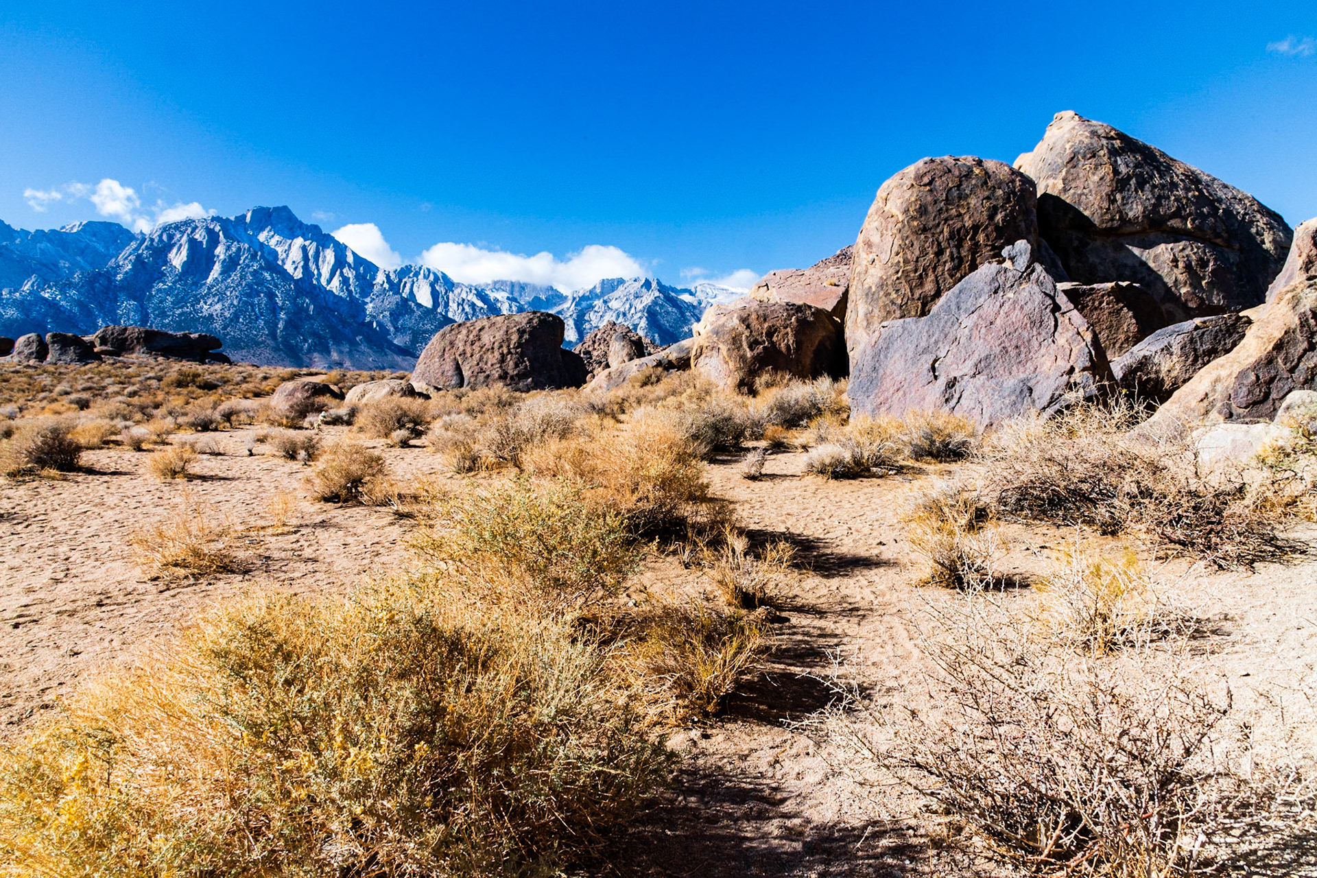 Shark Fin - Alabama Hills