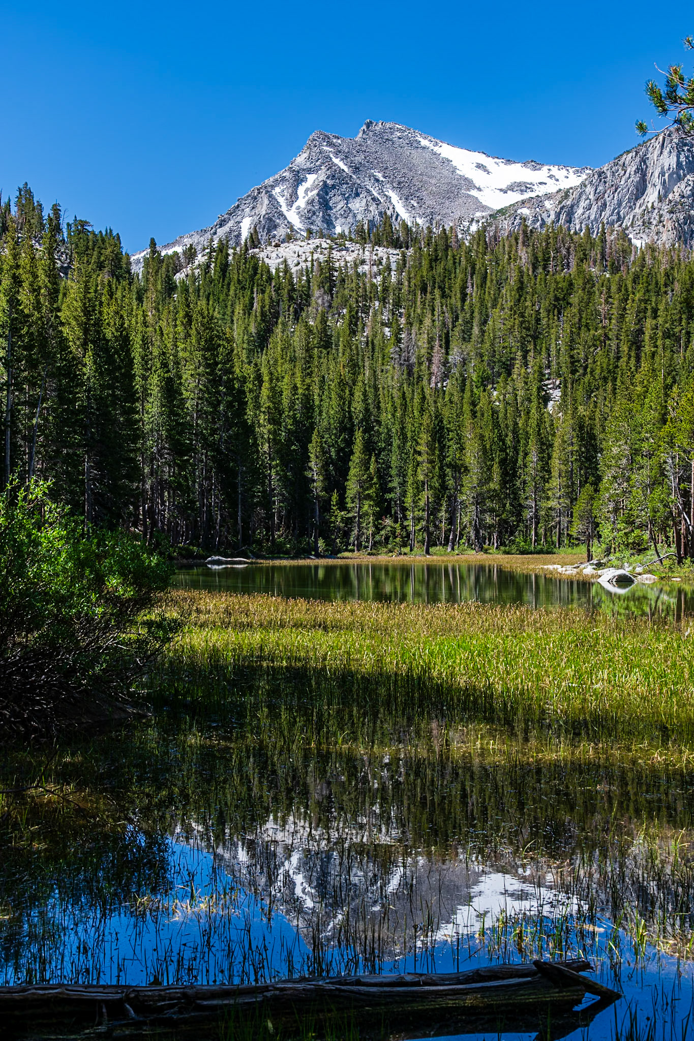 One of the peaks above the Valentine Lake basin.