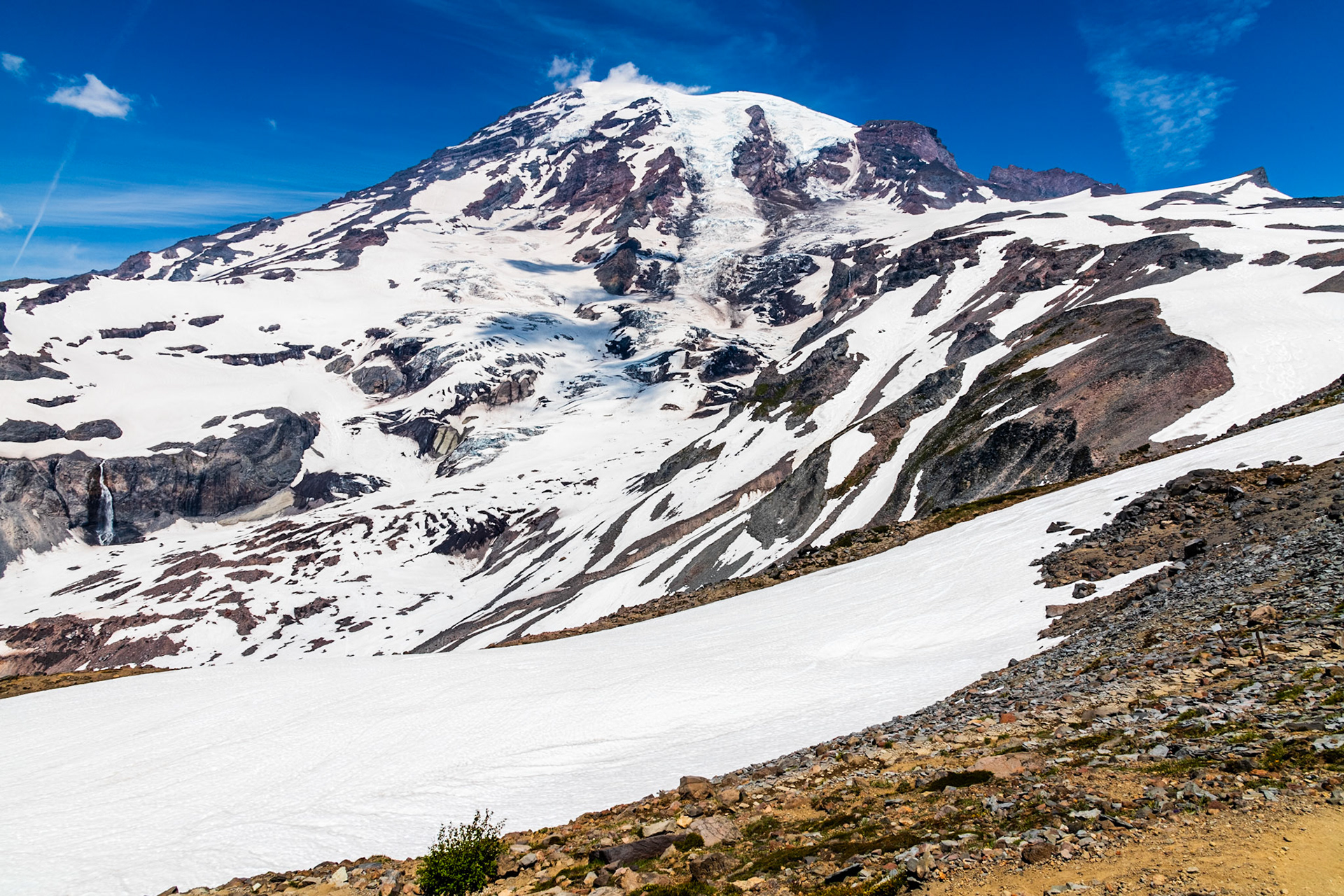 Mount Rainier from Skyline Trail