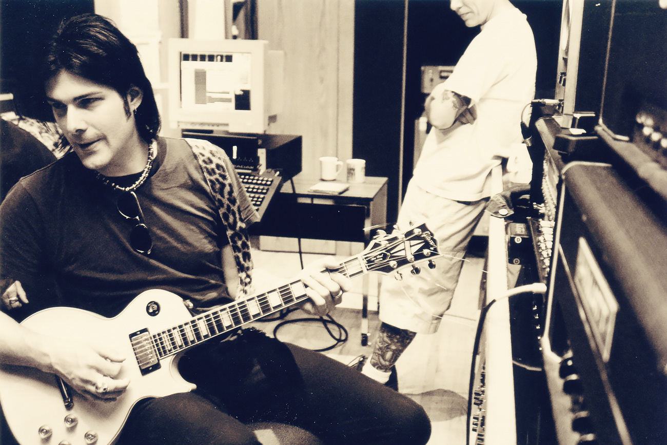 Todd Kerns studio session