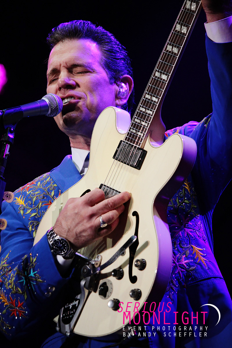 Chris Isaak