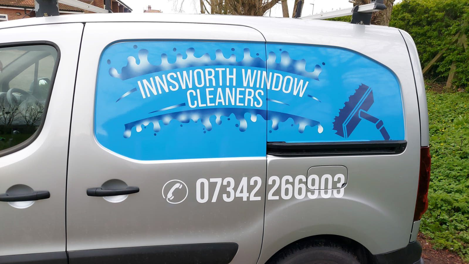 Sign Writing - Side View