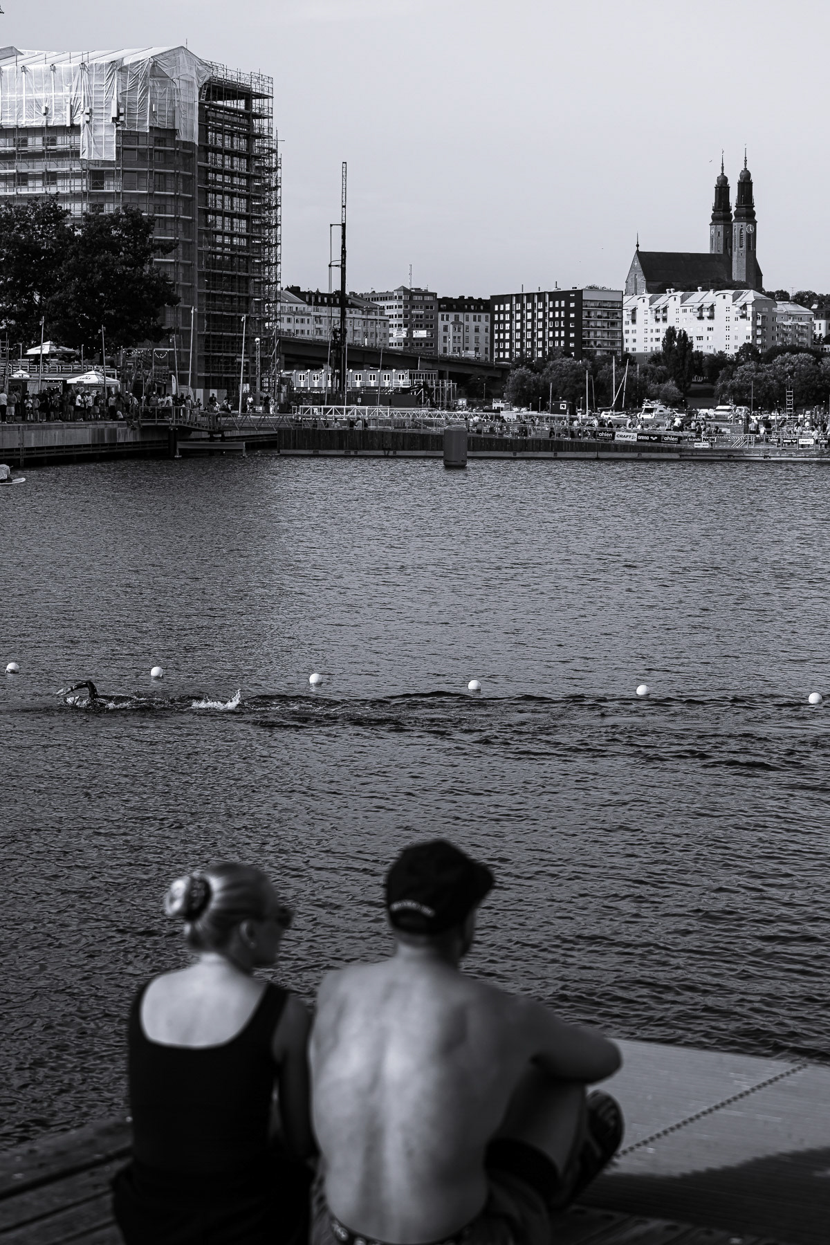 Fredag 15/8 Mix Lagsimning 4 x 1250m USM och SM 16.00 och 17.30. © Fotograf: Pablo Anttila