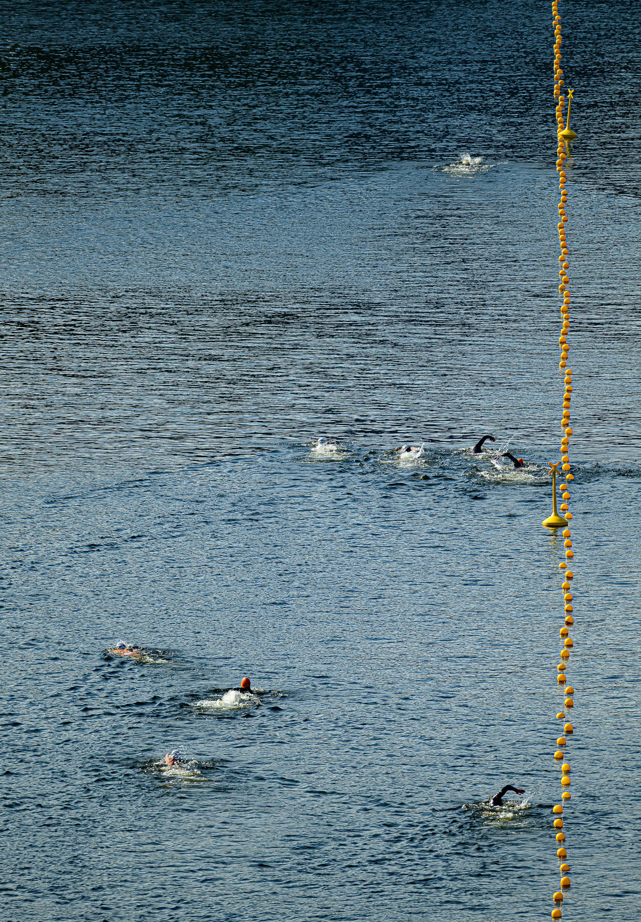 Fredag 15/8 Mix Lagsimning 4 x 1250m USM och SM 16.00 och 17.30. © Fotograf: Pablo Anttila