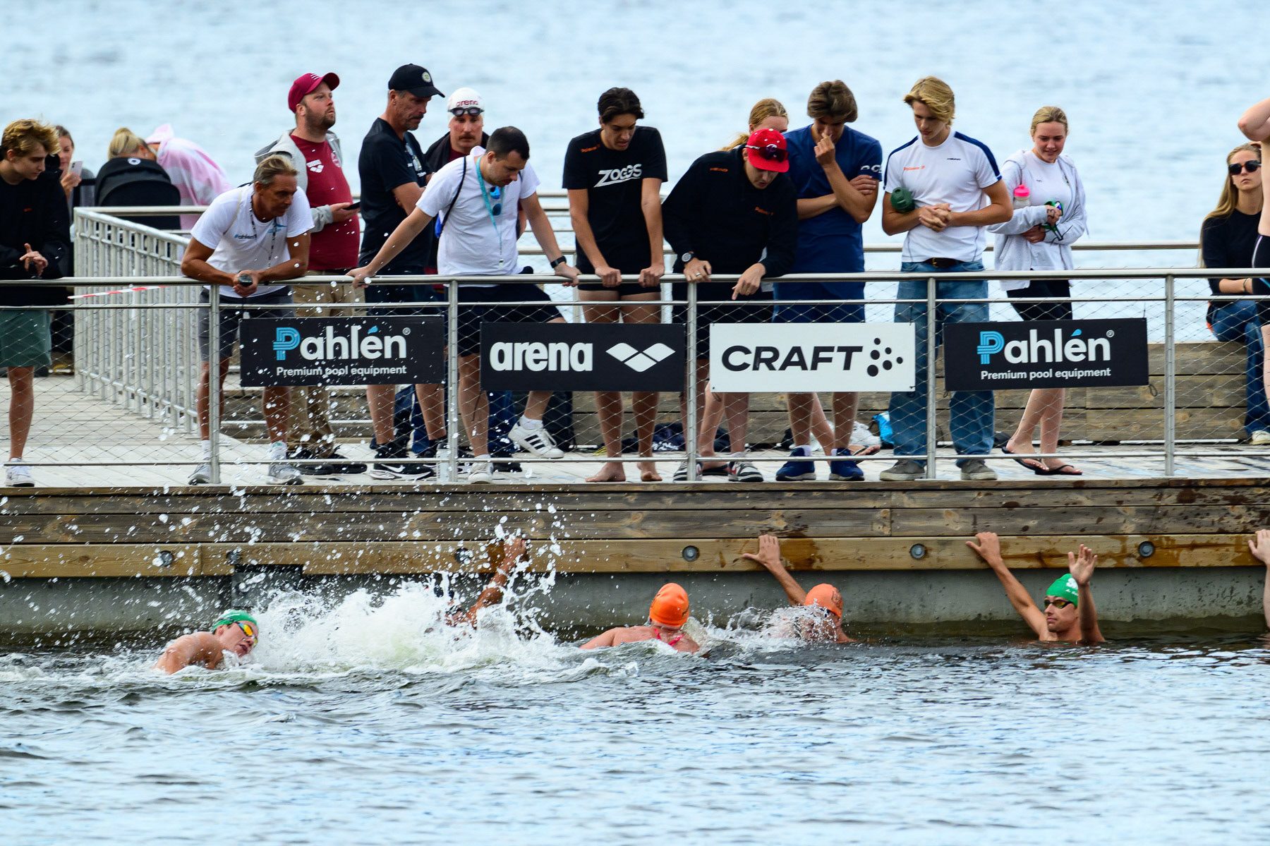 Fredag 15/8 Mix Lagsimning 4 x 1250m USM och SM 16.00 och 17.30. © Fotograf: Pablo Anttila