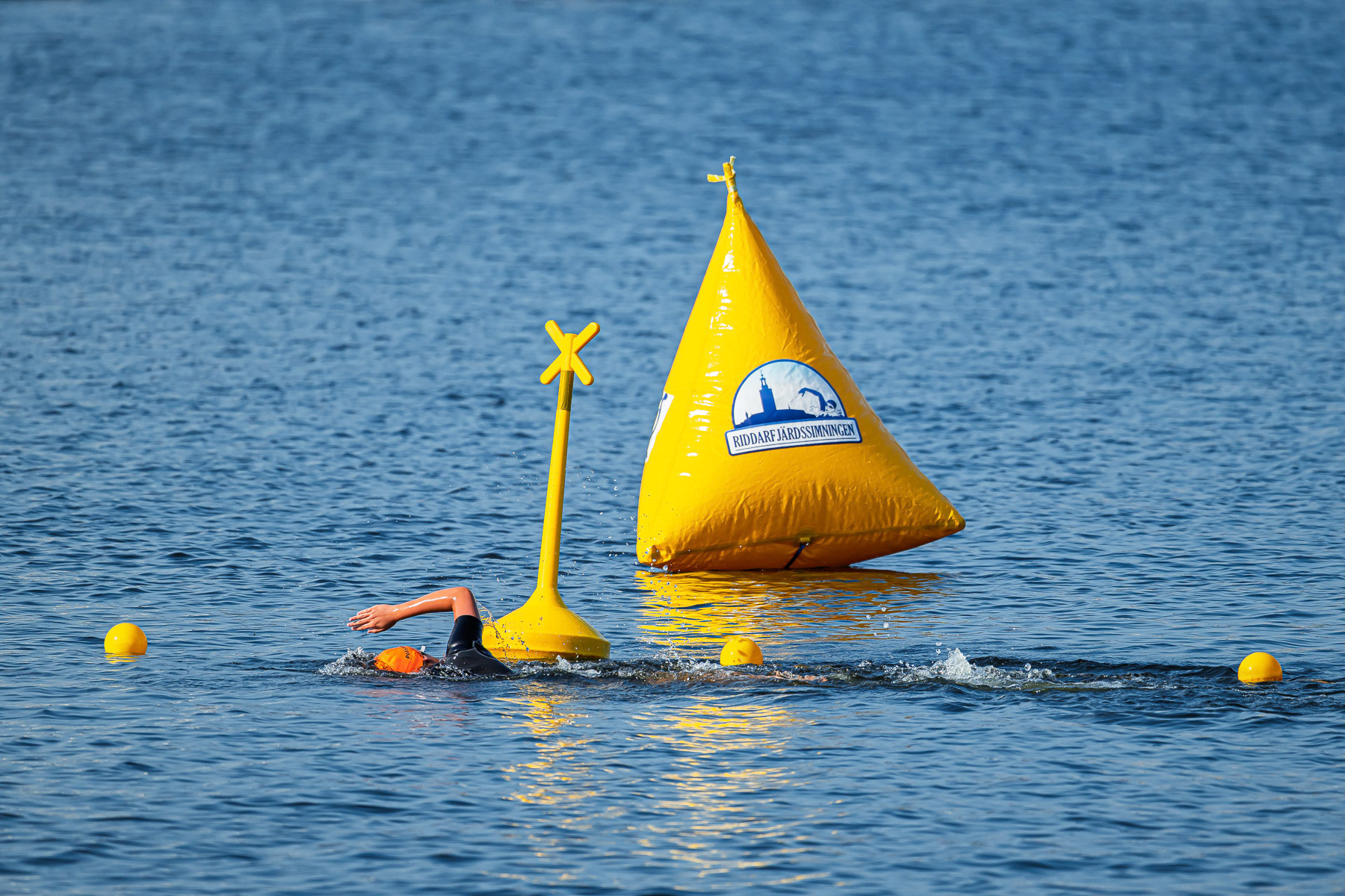 Fredag 15/8 Mix Lagsimning 4 x 1250m USM och SM 16.00 och 17.30. © Fotograf: Pablo Anttila