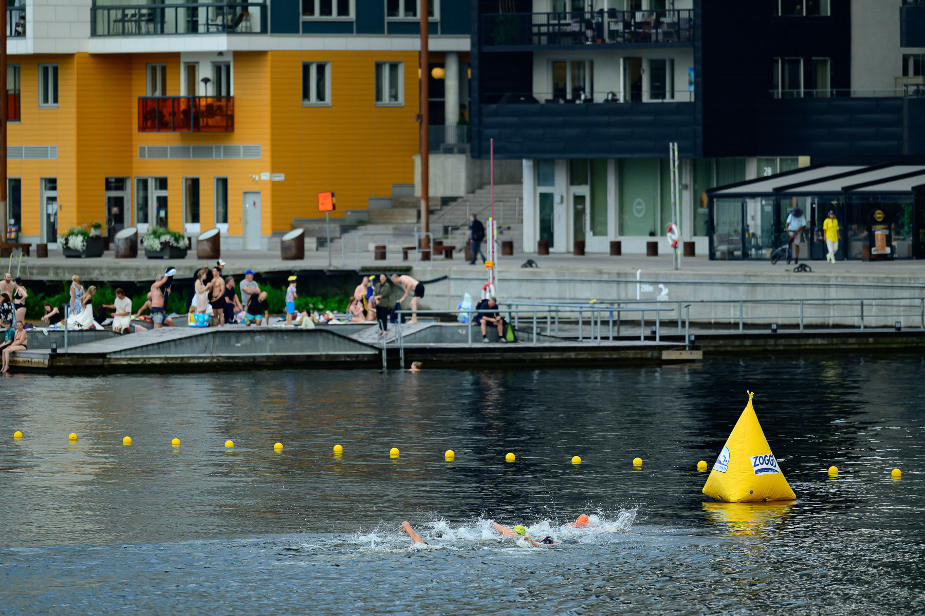 Fredag 15/8 Mix Lagsimning 4 x 1250m USM och SM 16.00 och 17.30. © Fotograf: Pablo Anttila