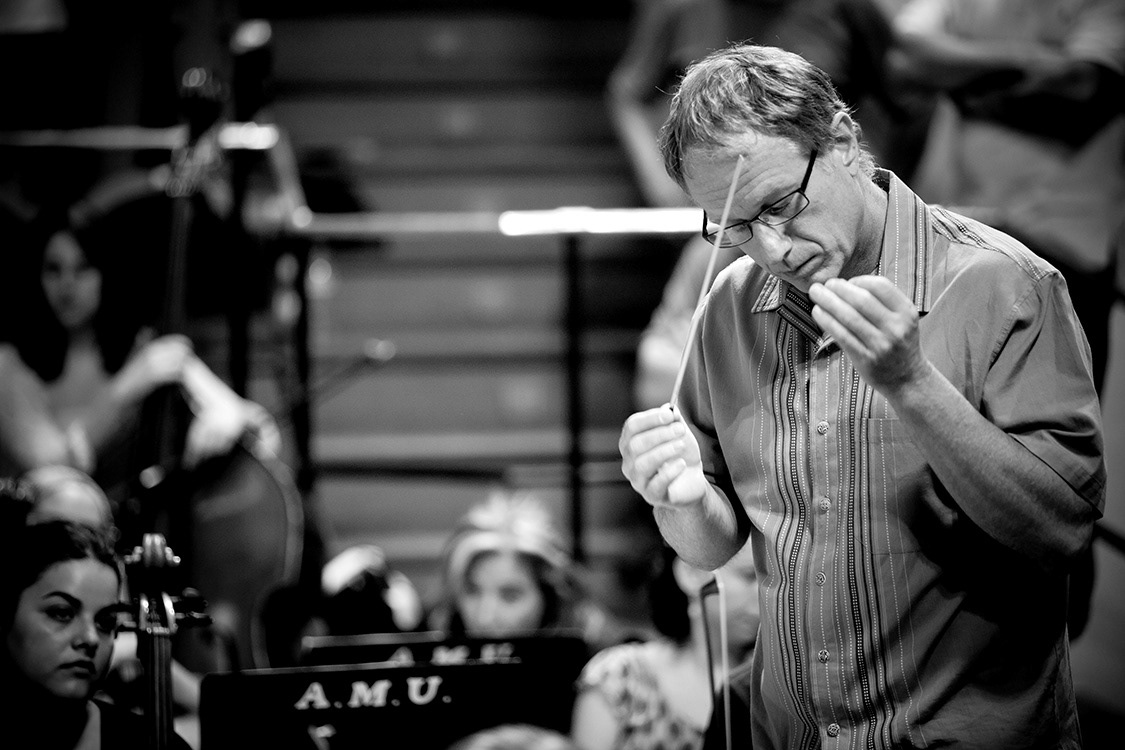 Joel McNeely, filmmusic composer