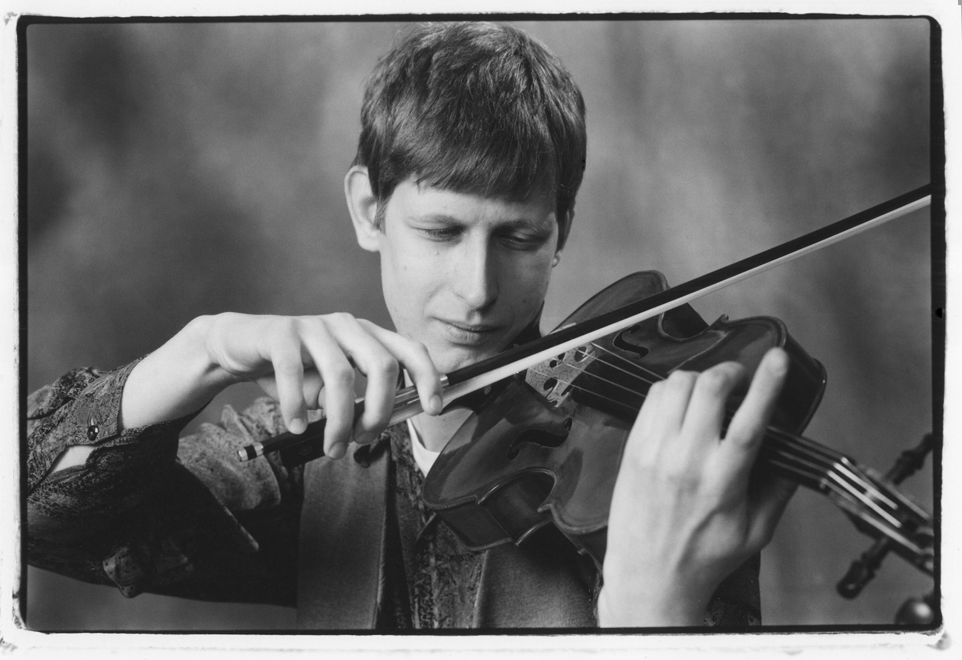 Viola Player