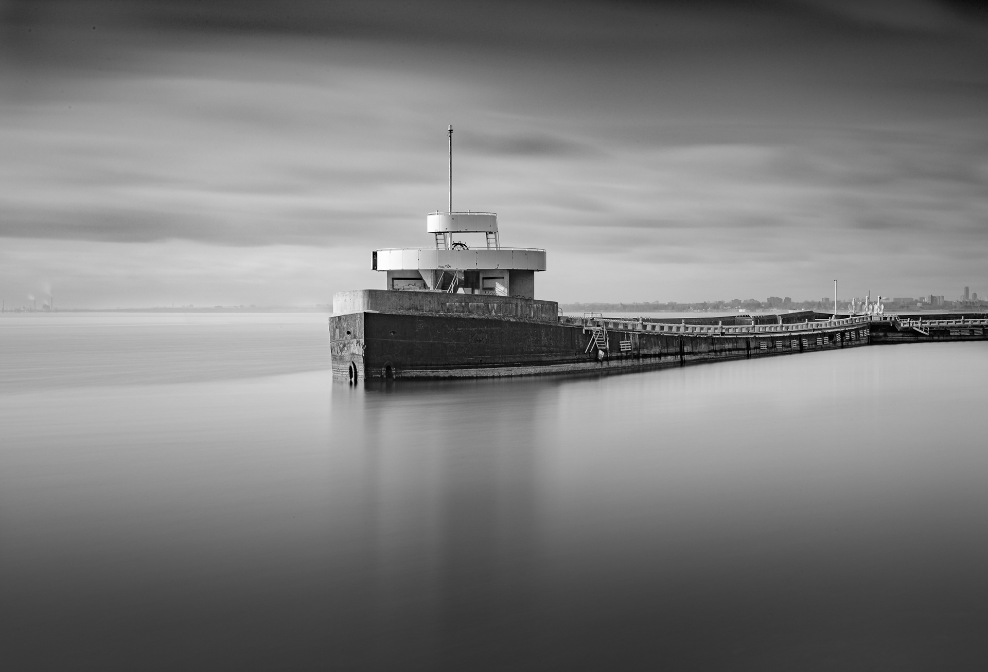 PIER SHIP