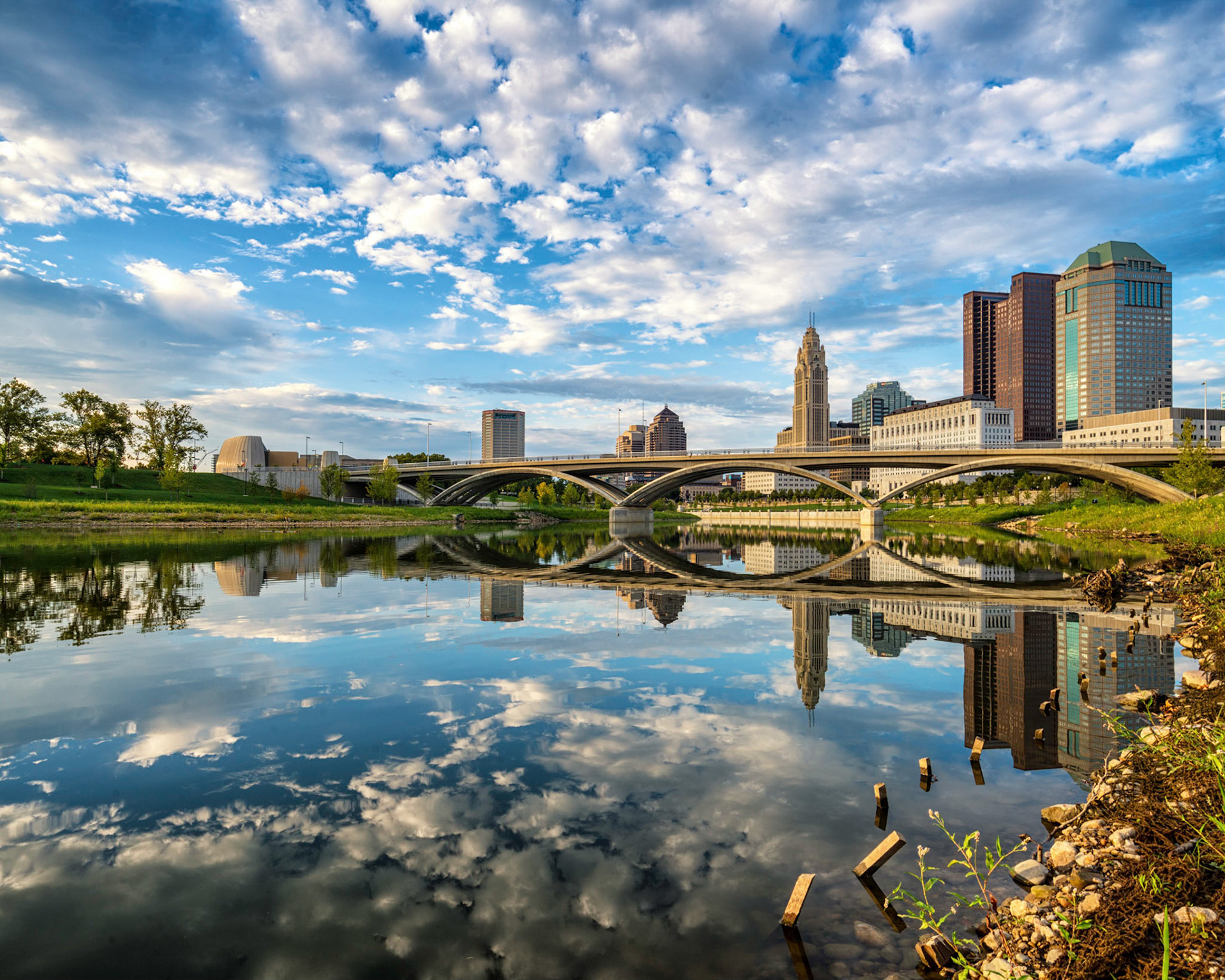 Columbus Skyline over the Scioto
