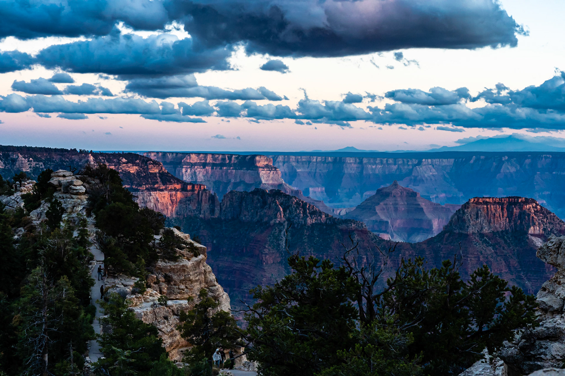 Expiring Light - North Rim, Grand Canyon National Park