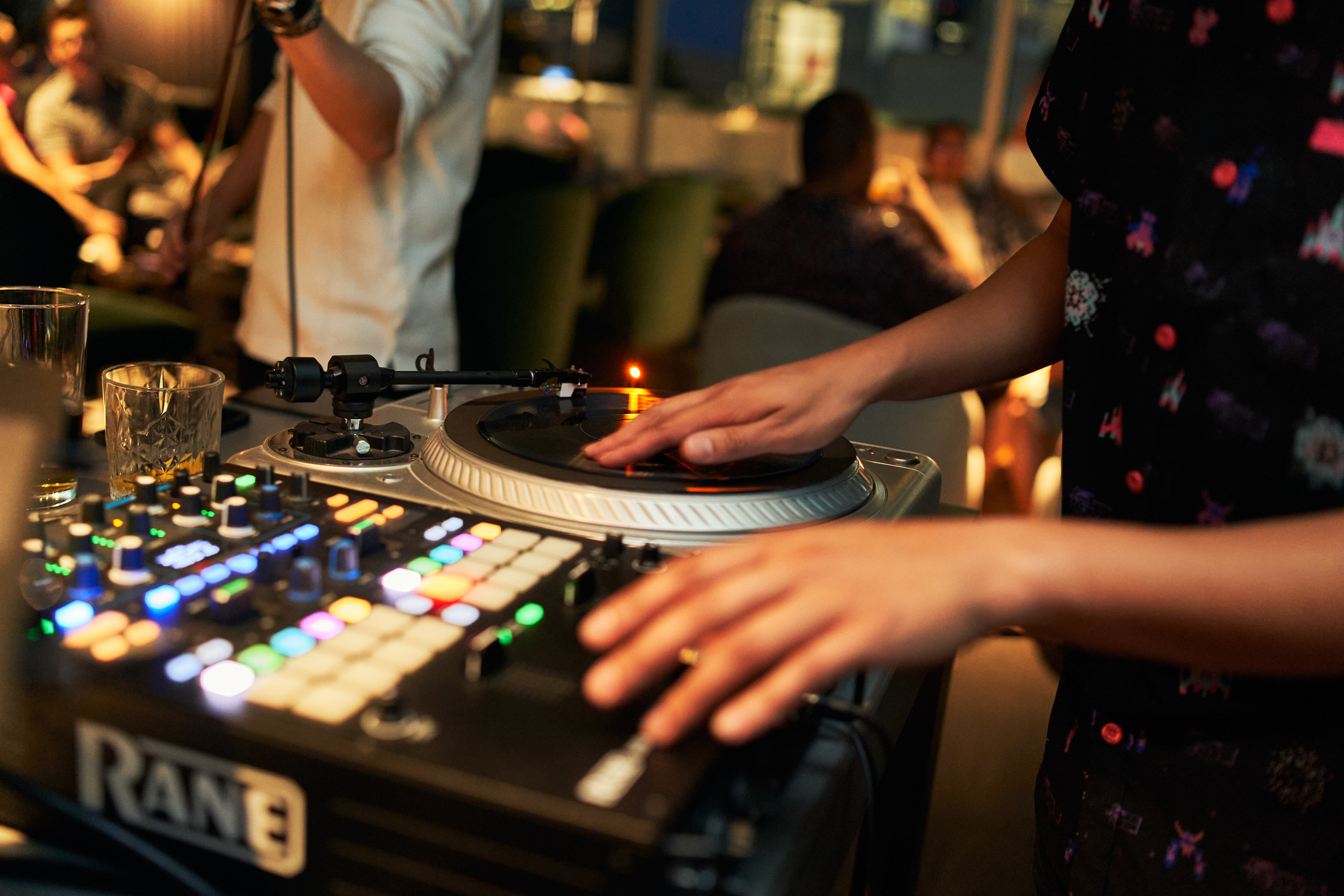 DJ manipulating turntable
