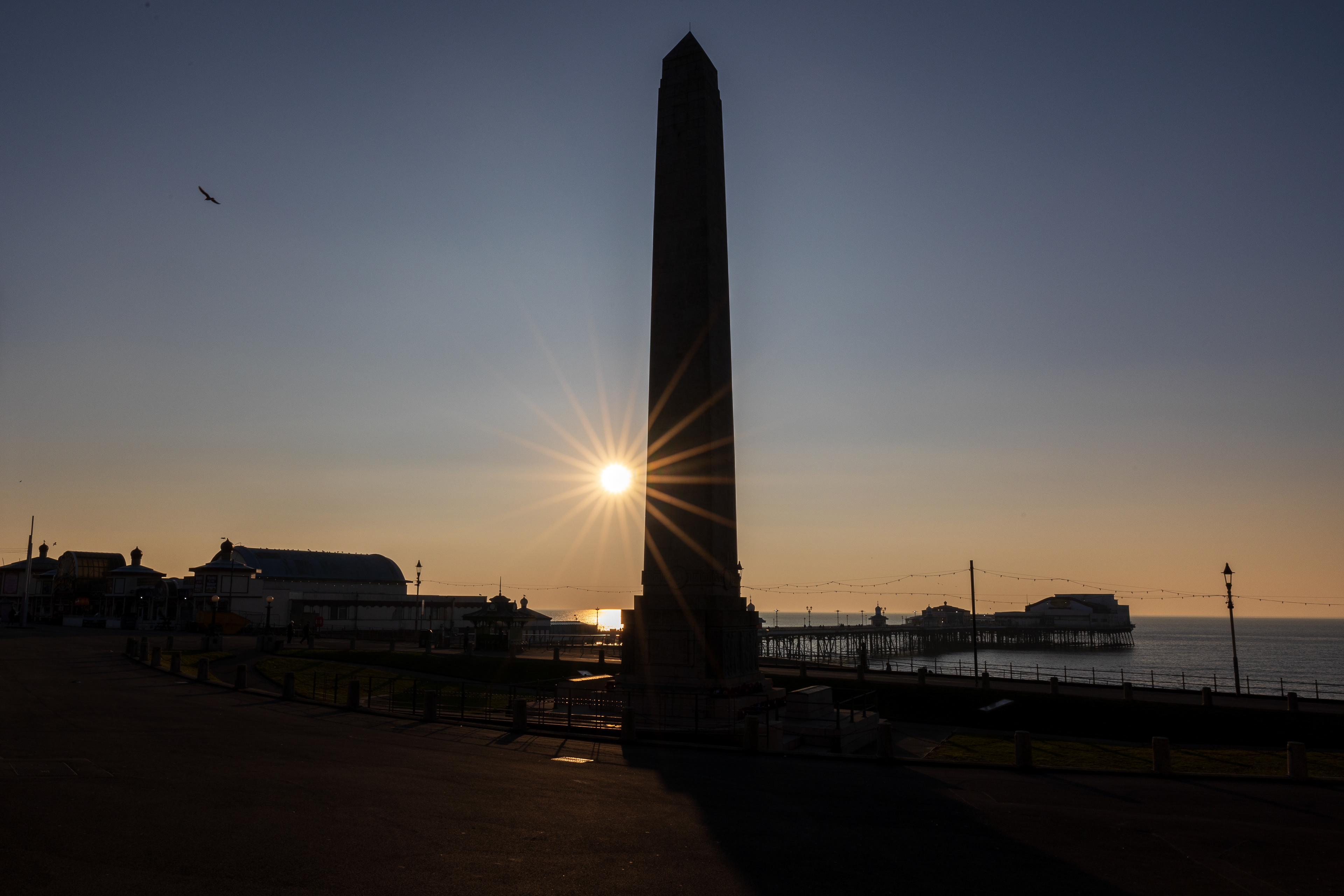 cenotaph sun