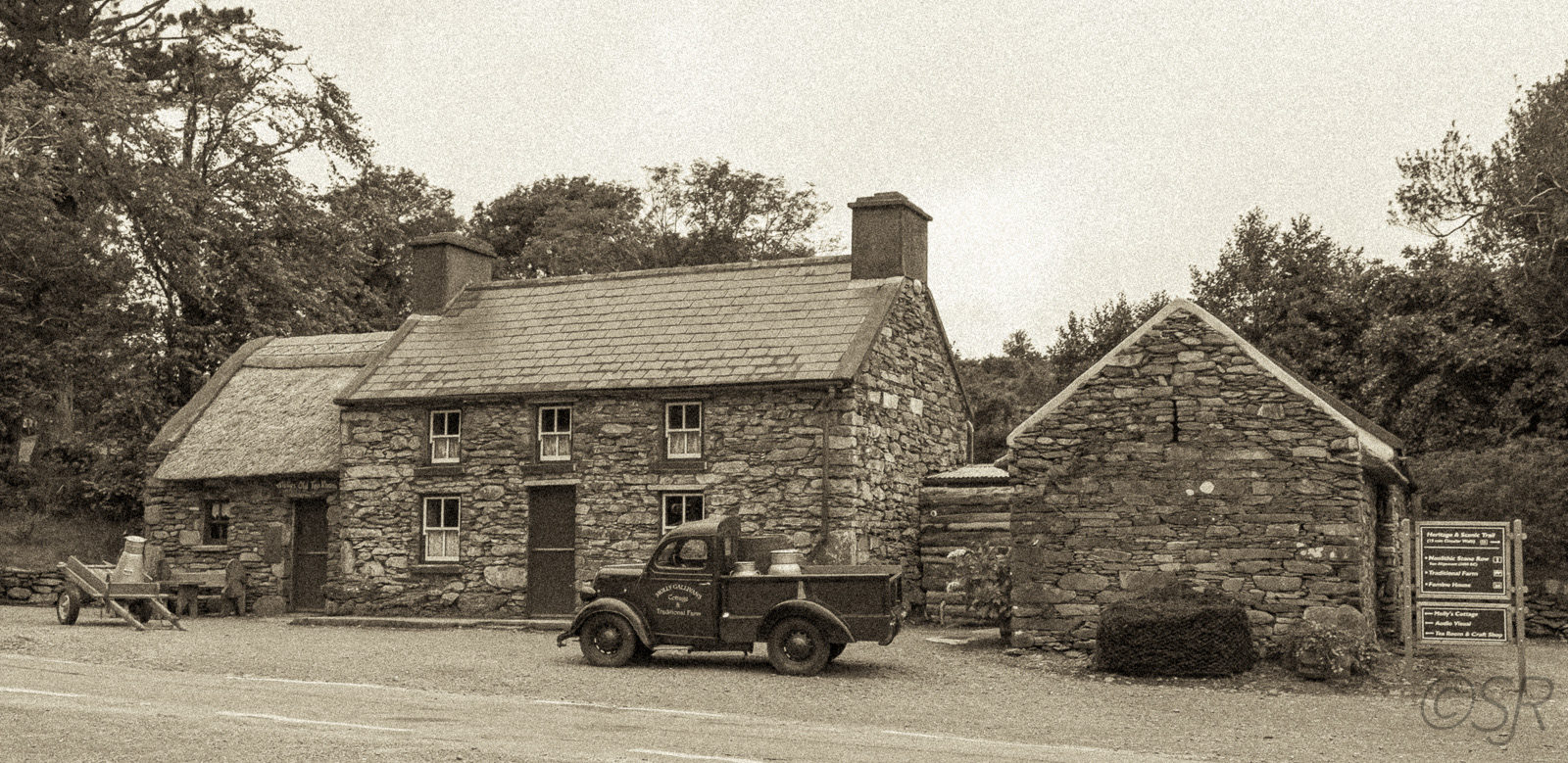 Molly Gallivans Visitor Centre, Kenmare, Co. Kerry, Ireland