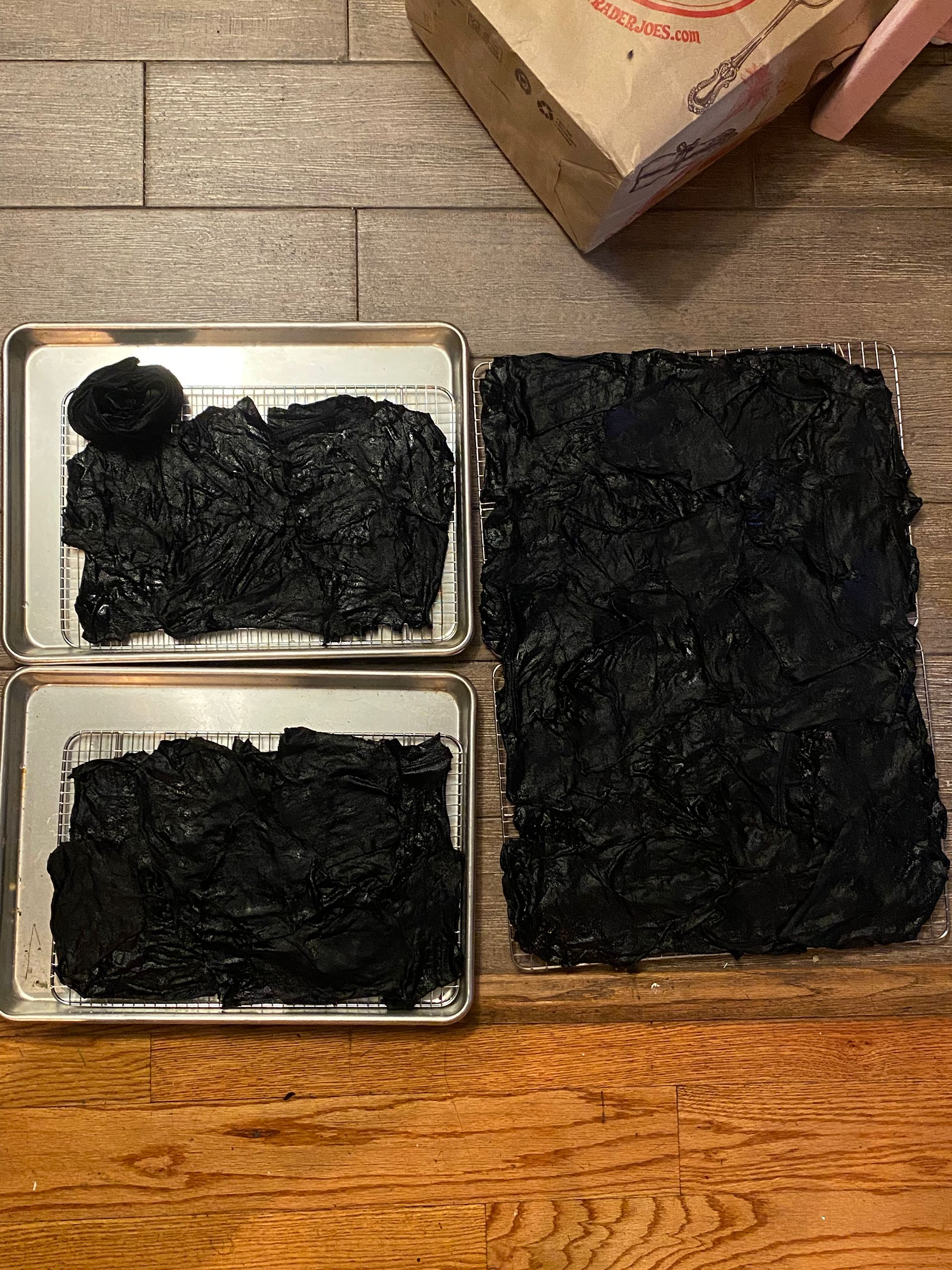 Biofabric drying to be used in the BioShirt using the method from the 2nd attempt.
