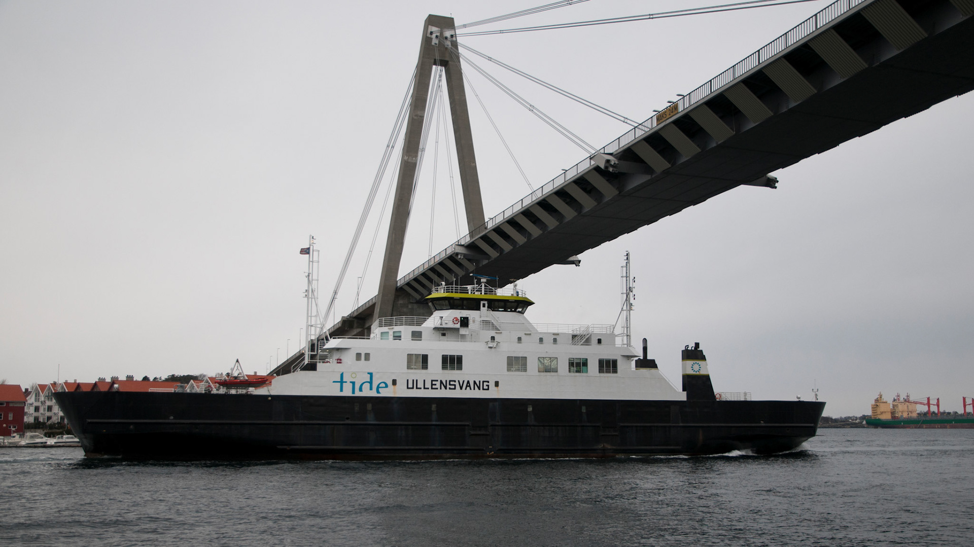 Ullensvang i Stavanger-Tau sambandet