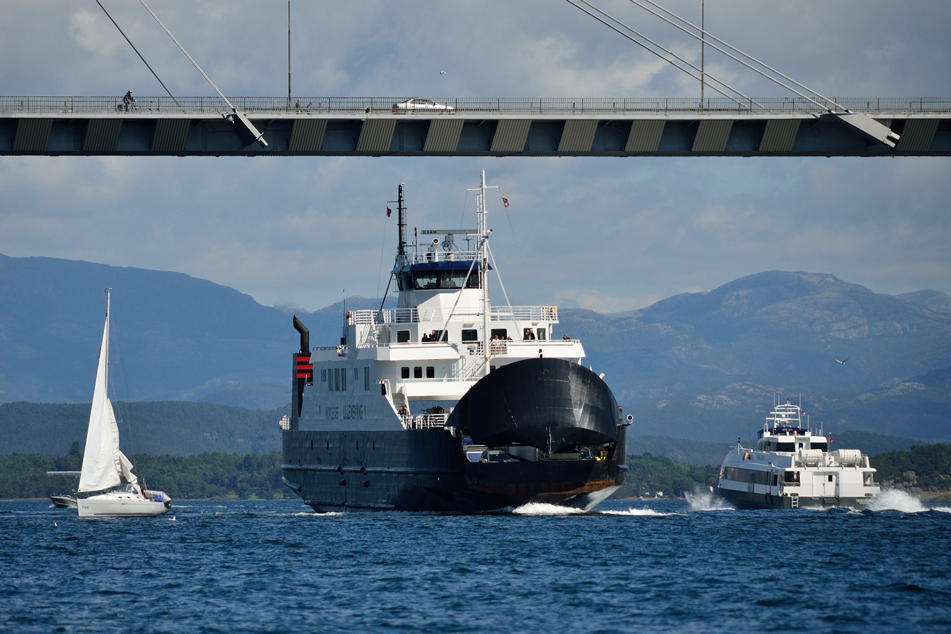 Ullensvang i Stavanger-Tau sambandet