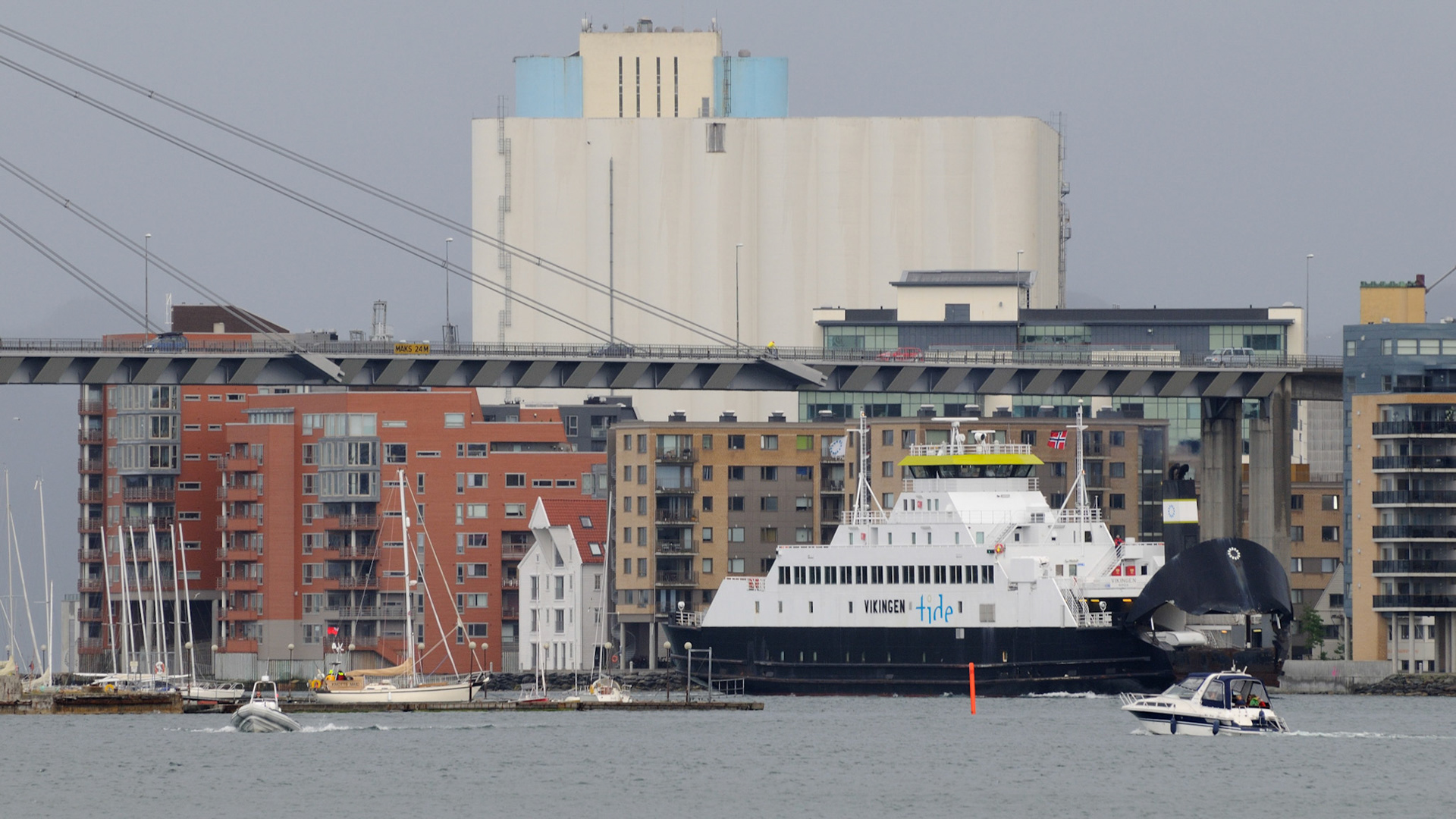 Vikingen i Tau-sambandet