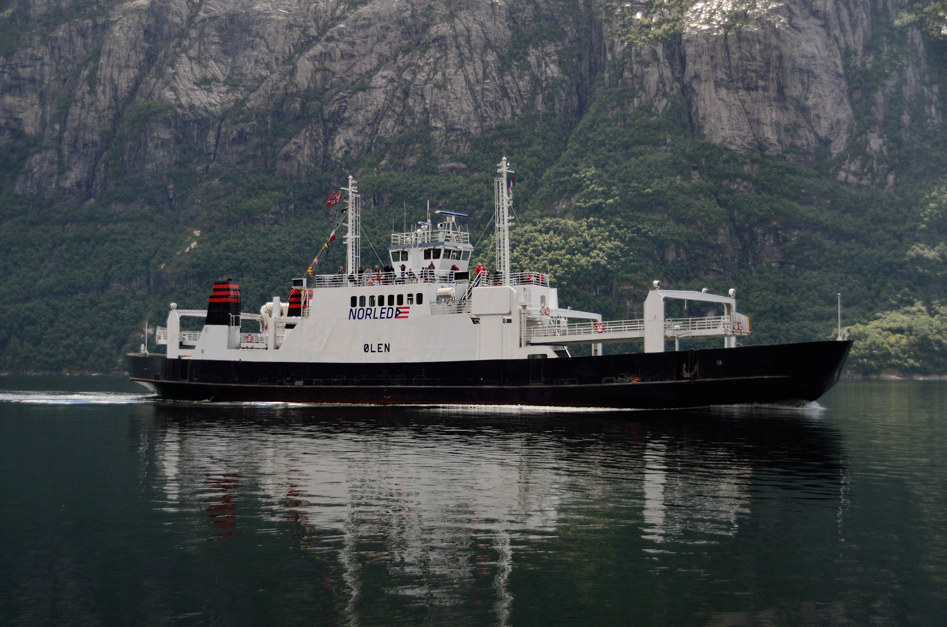 Ølen i sambandet Lauvik-Lysebotn