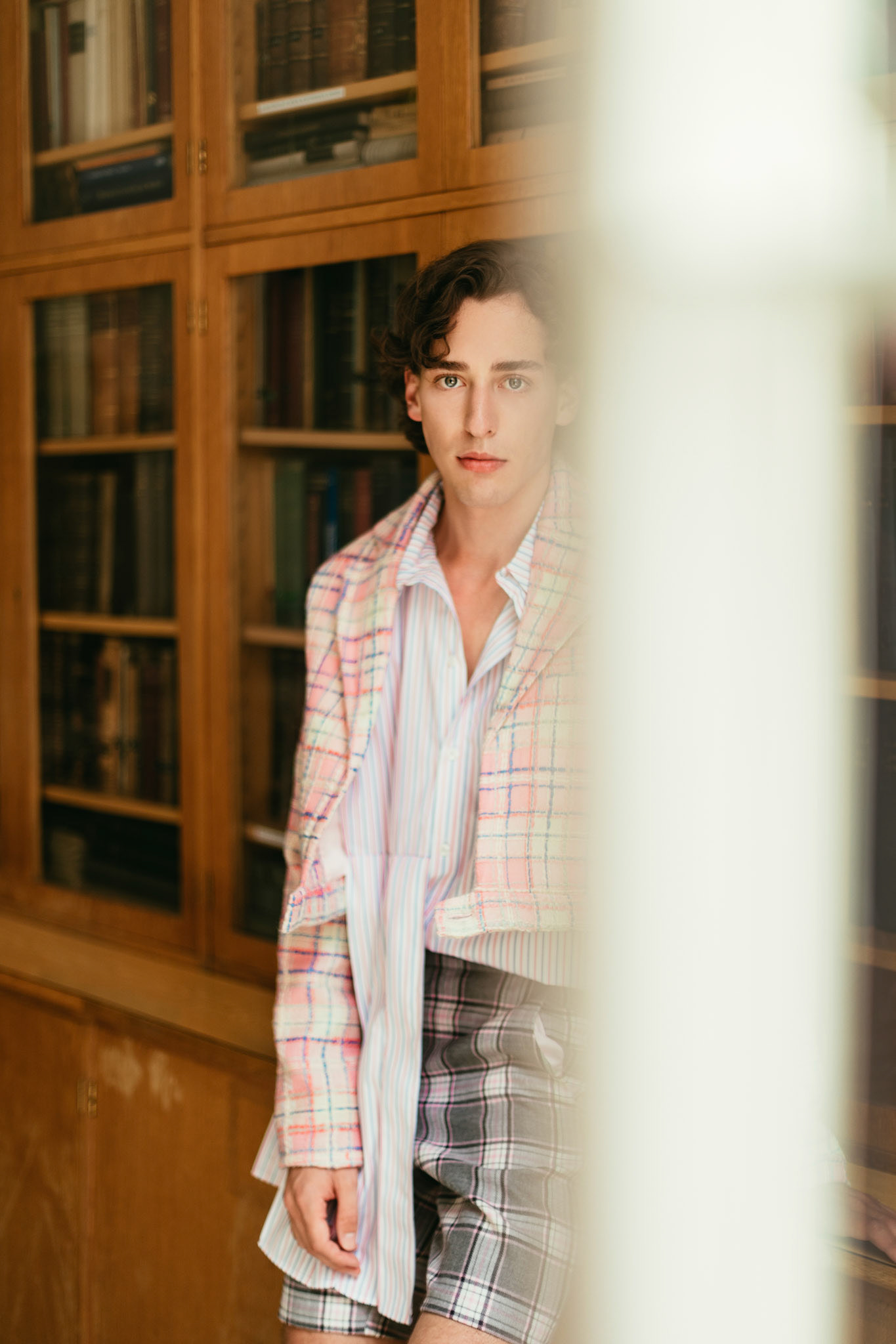 photographer: valerie marie voithofer 

designer: elena hofmann

hair&makeup: ana bogoevski