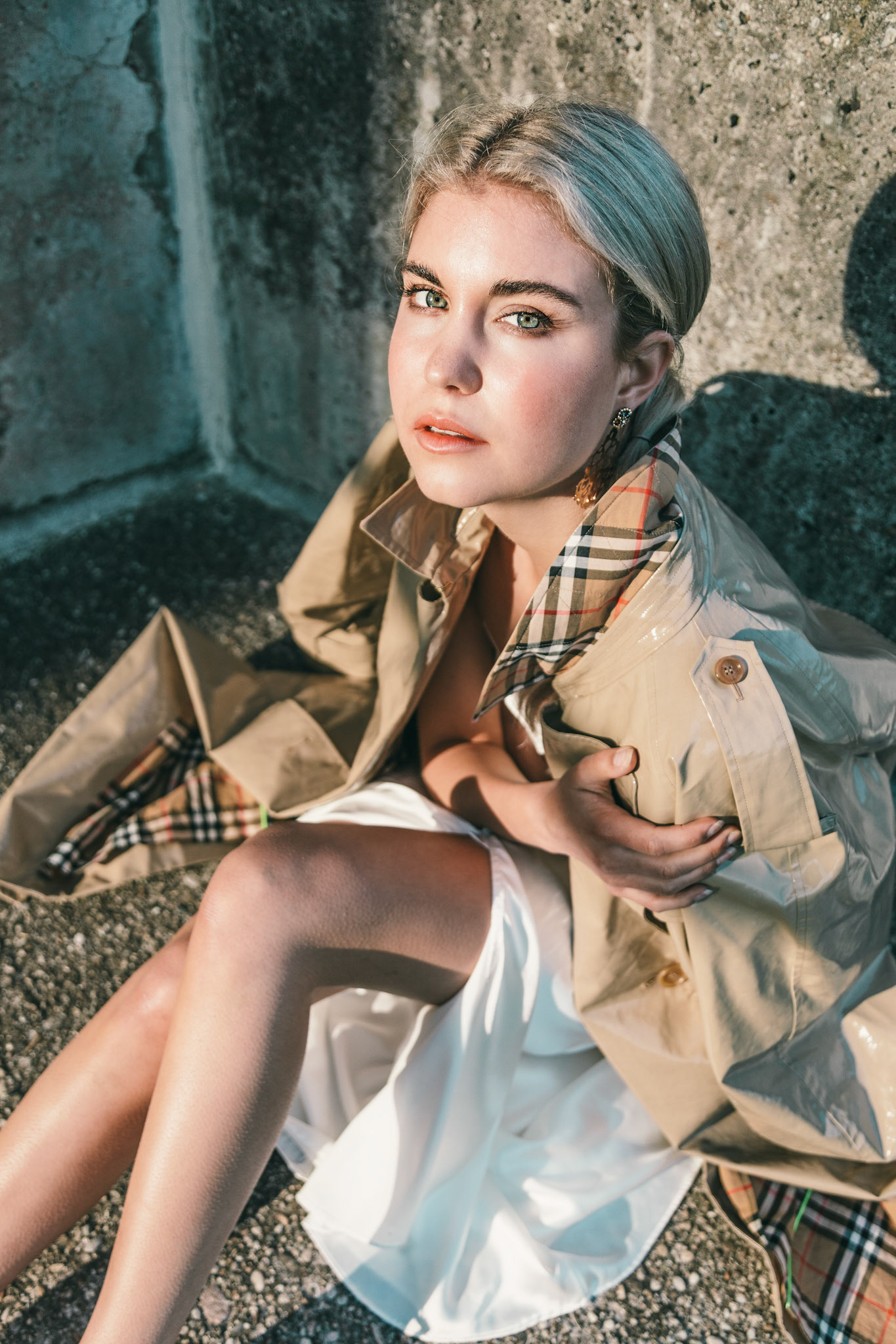 Photographer: Valerie Voithofer

Model: Isabel Lainer

Agency stellamodels

Hair6MakeUp Susi Kirchberger