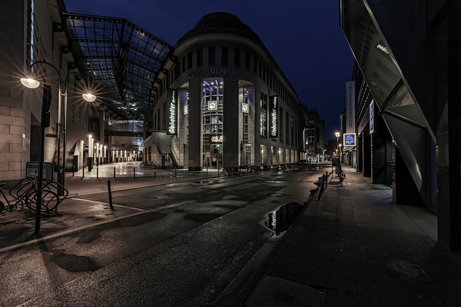 Richmodstraße, aufgenommen Höhe Olivandenhof, Blick Richtung Neumarkt