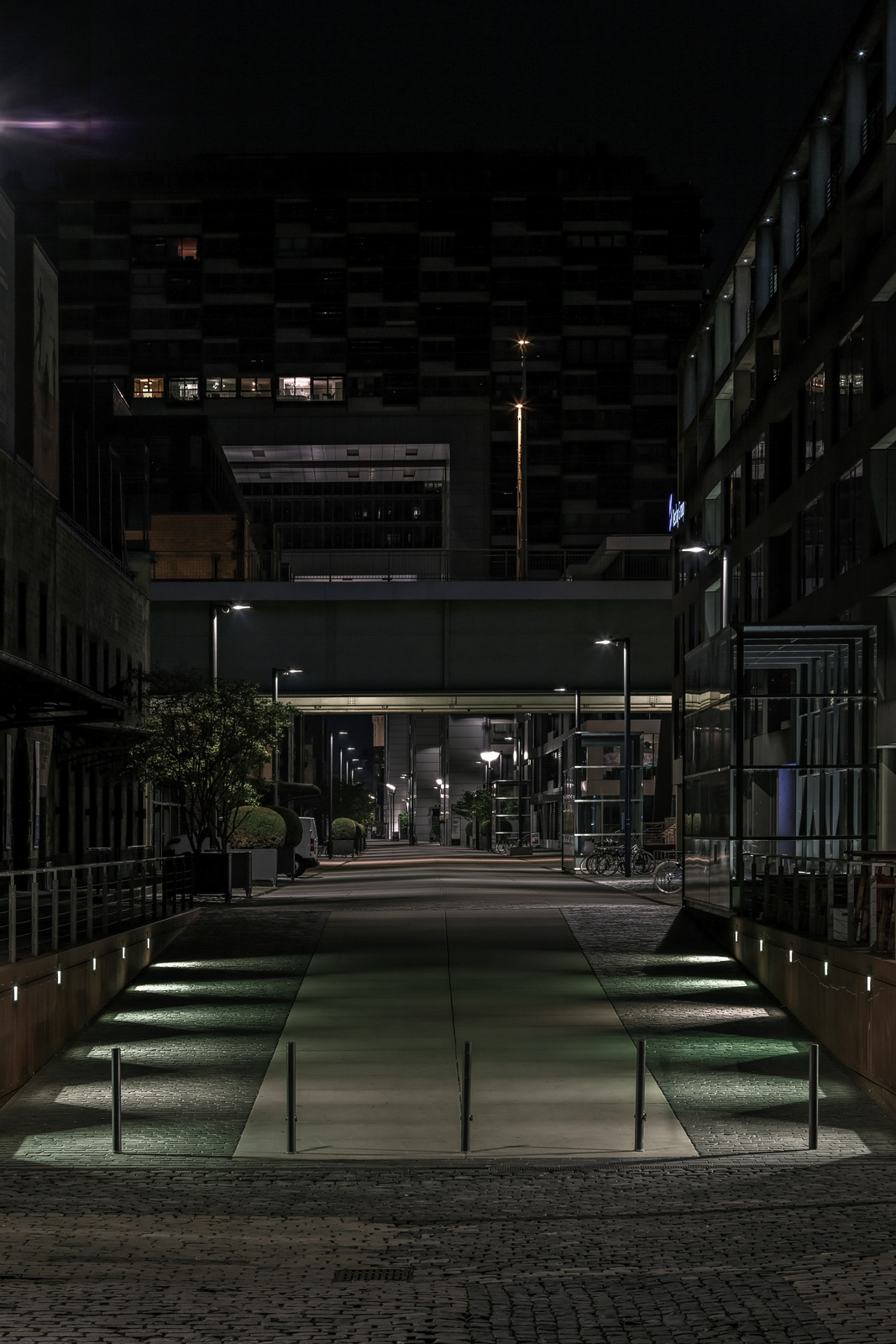 Im Zollhafen, Schokoladenmuseu, -> Harry-Blum-Platz