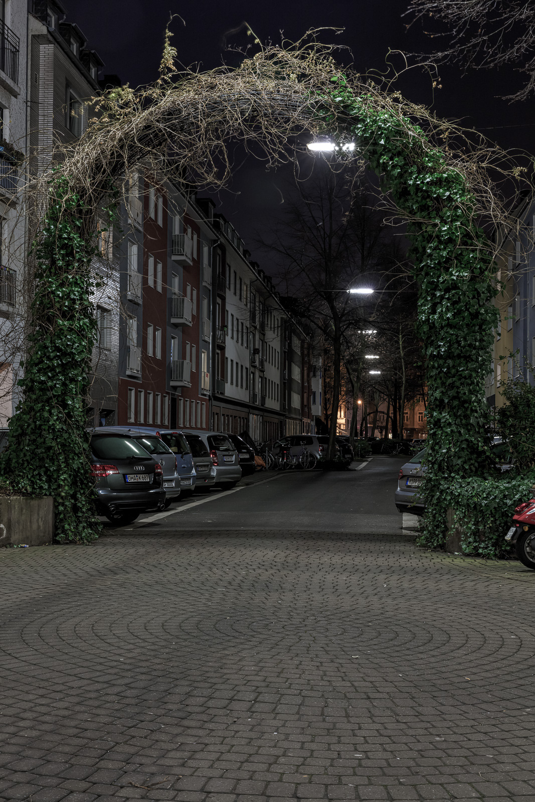 Neue Maastrichter Str., Ecke Moltkestr., Richt. Brüsseler Platz